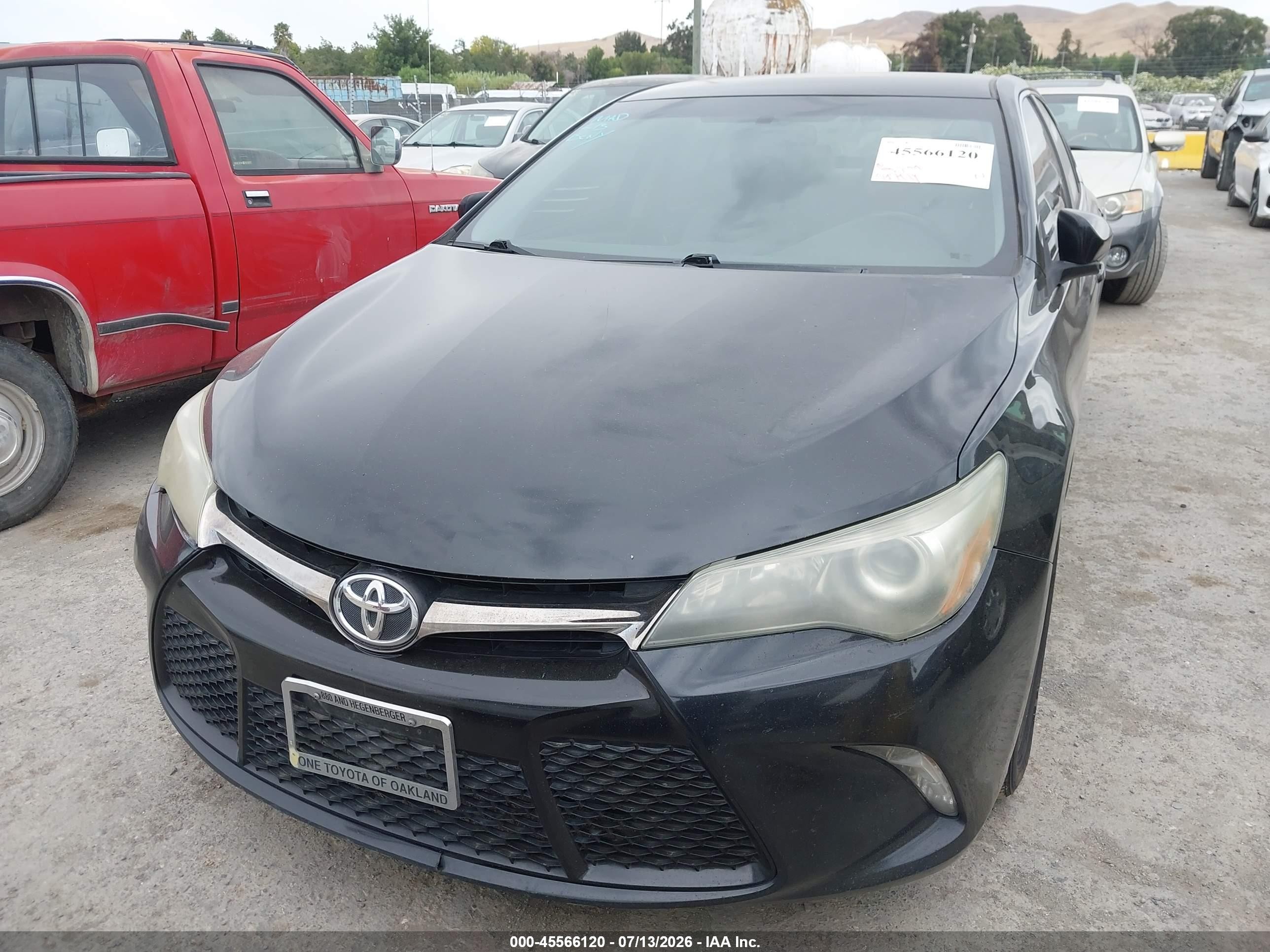 2015 Toyota Camry Se Black vin: 4T1BF1FK8FU024517