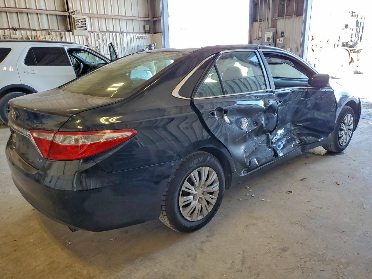 2015 Toyota Camry Le Charcoal vin: 4T1BF1FK8FU030494