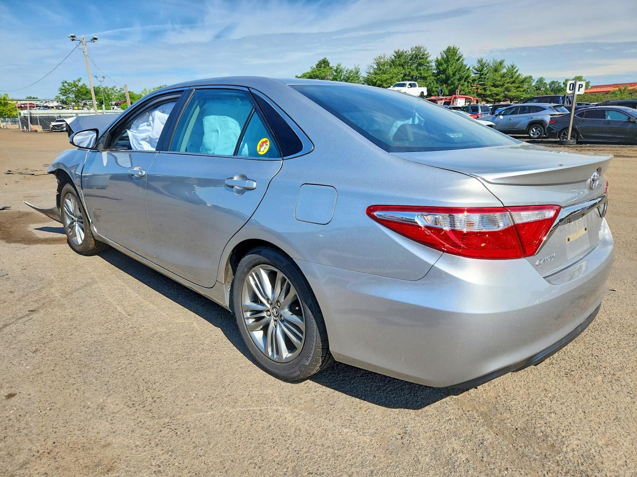 2015 Toyota Camry Se Silver vin: 4T1BF1FK8FU049112