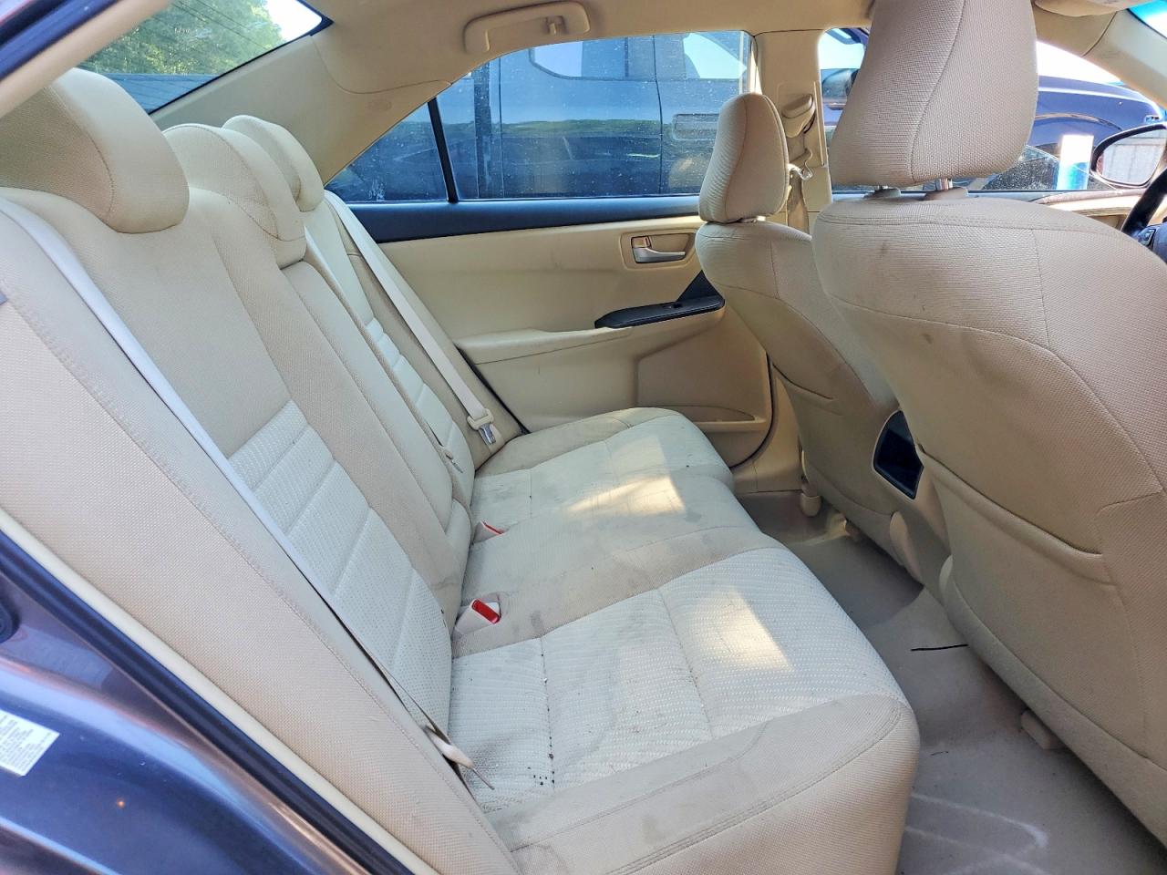 2015 Toyota Camry Le Gray vin: 4T1BF1FK8FU051989