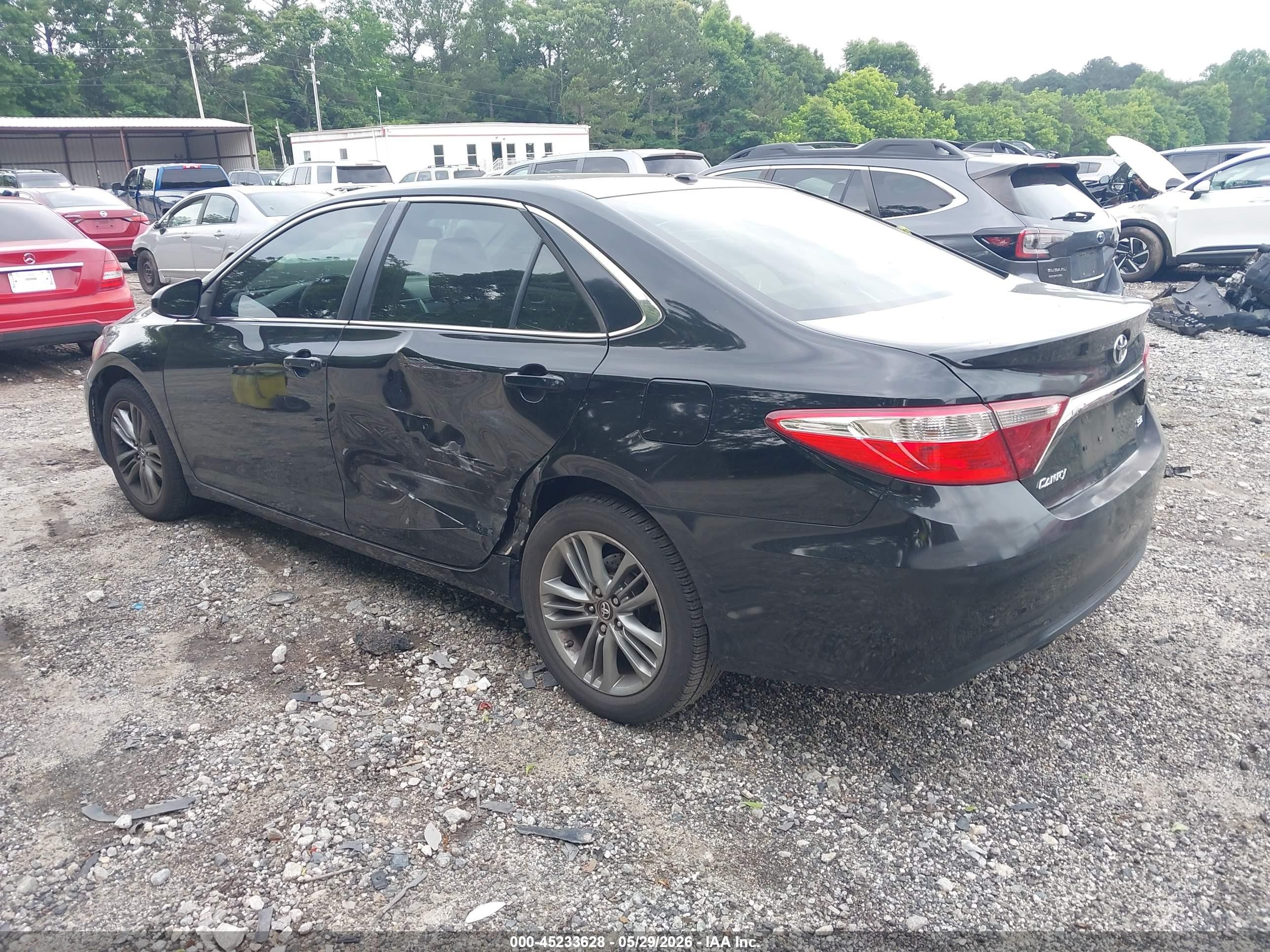 2015 Toyota Camry Se Черный vin: 4T1BF1FK8FU053290