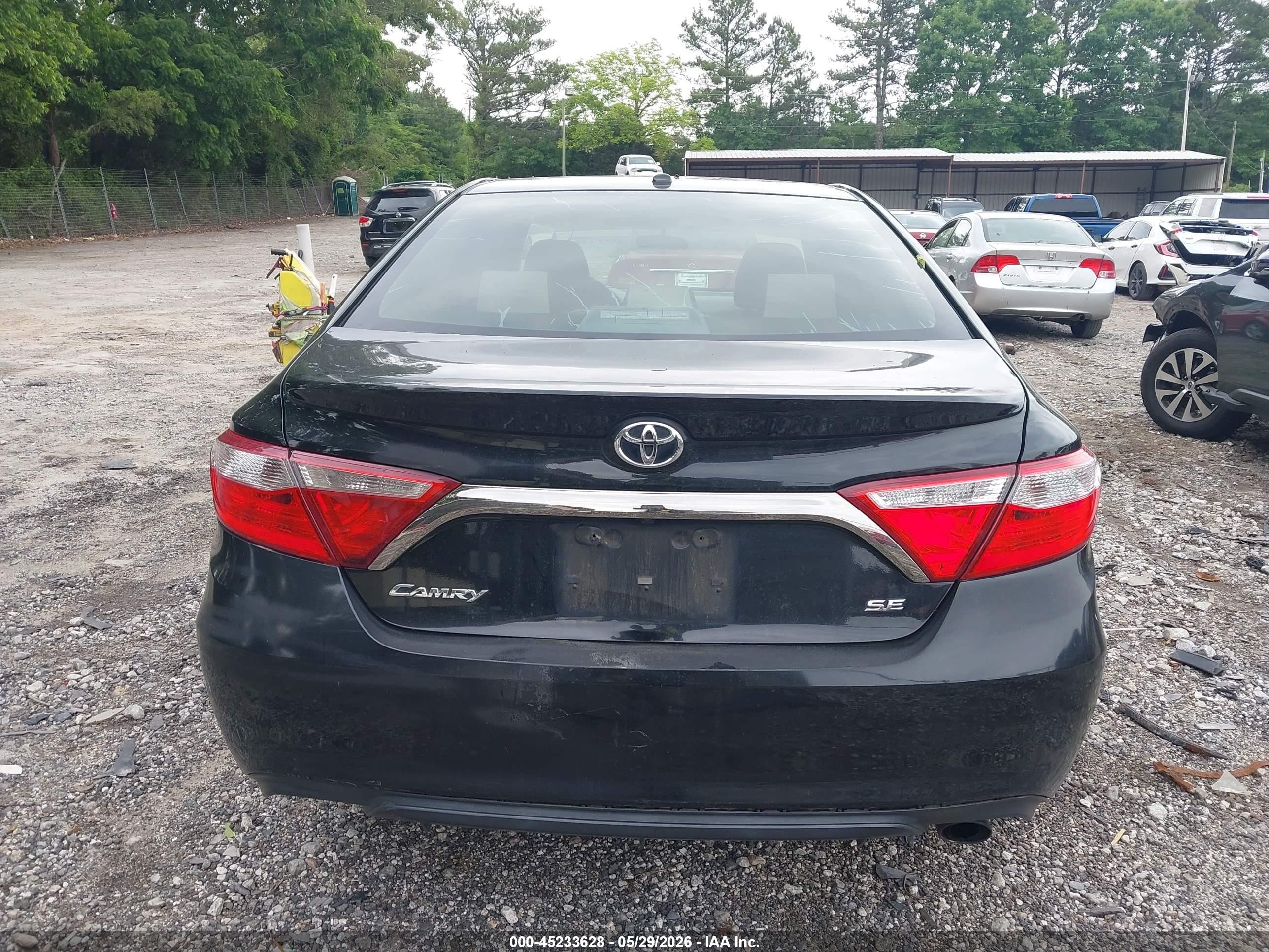 2015 Toyota Camry Se Черный vin: 4T1BF1FK8FU053290