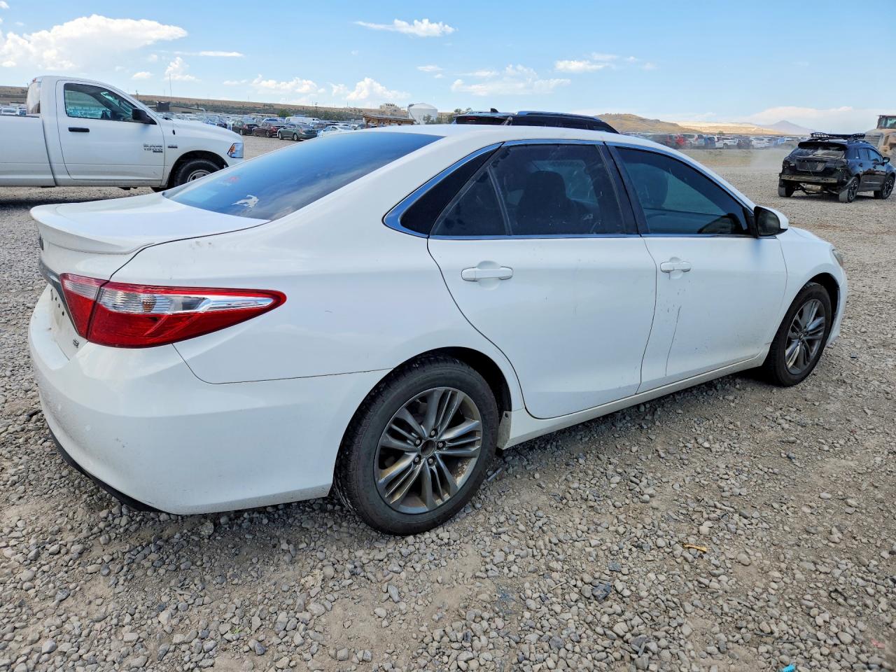 2015 Toyota Camry Se White vin: 4T1BF1FK8FU080523