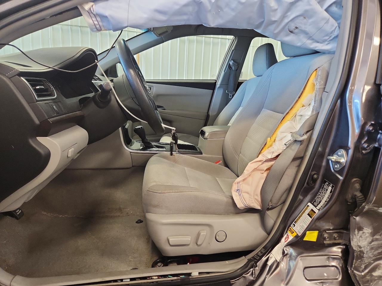 2015 Toyota Camry Le Gray vin: 4T1BF1FK8FU083910
