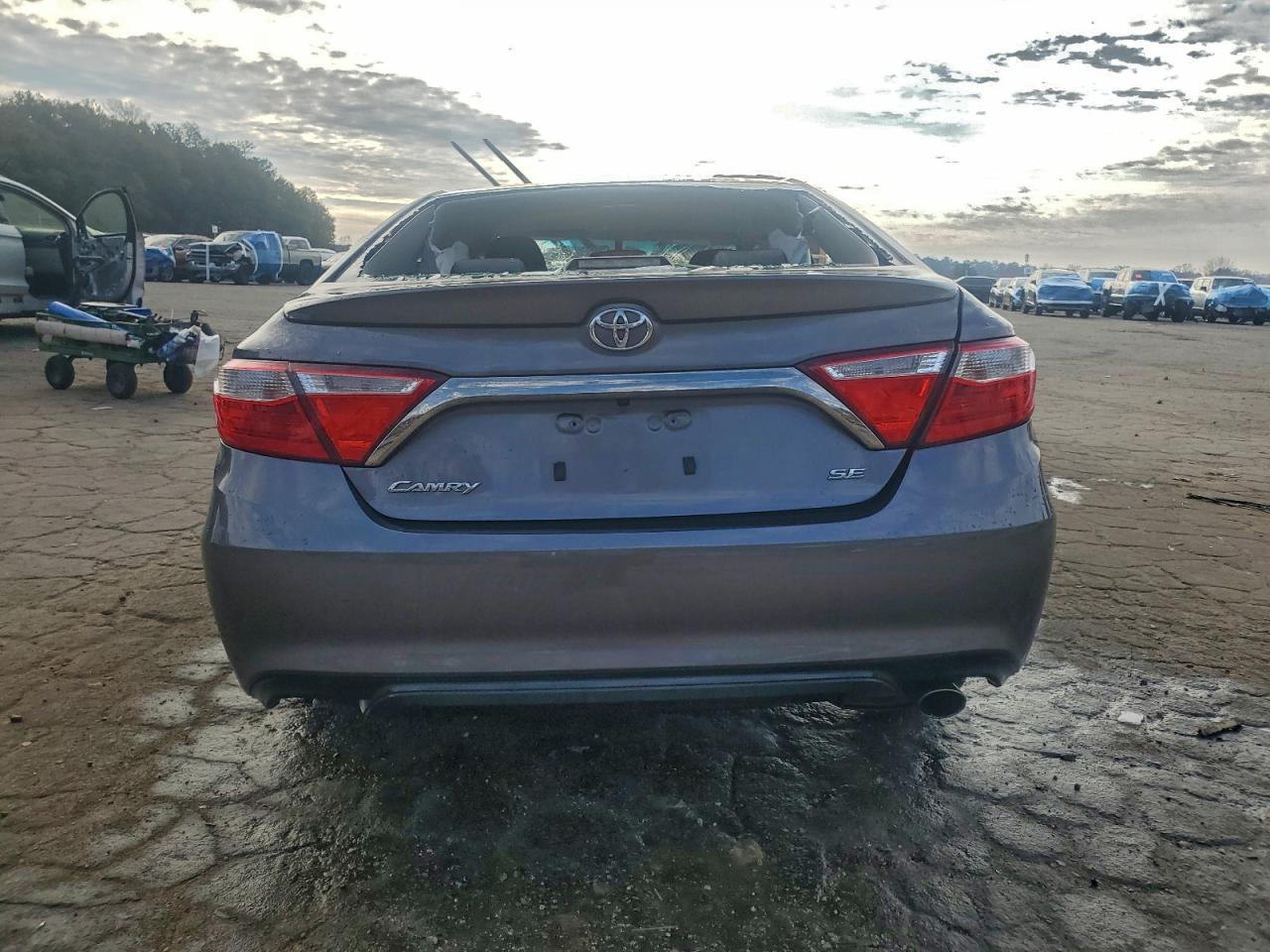 2015 Toyota Camry Se Gray vin: 4T1BF1FK8FU088556