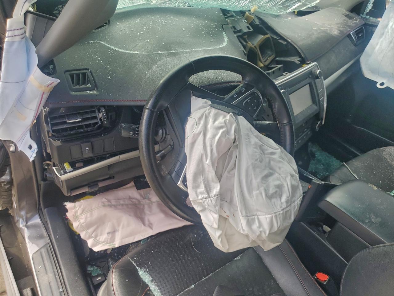 2015 Toyota Camry Se Gray vin: 4T1BF1FK8FU088556