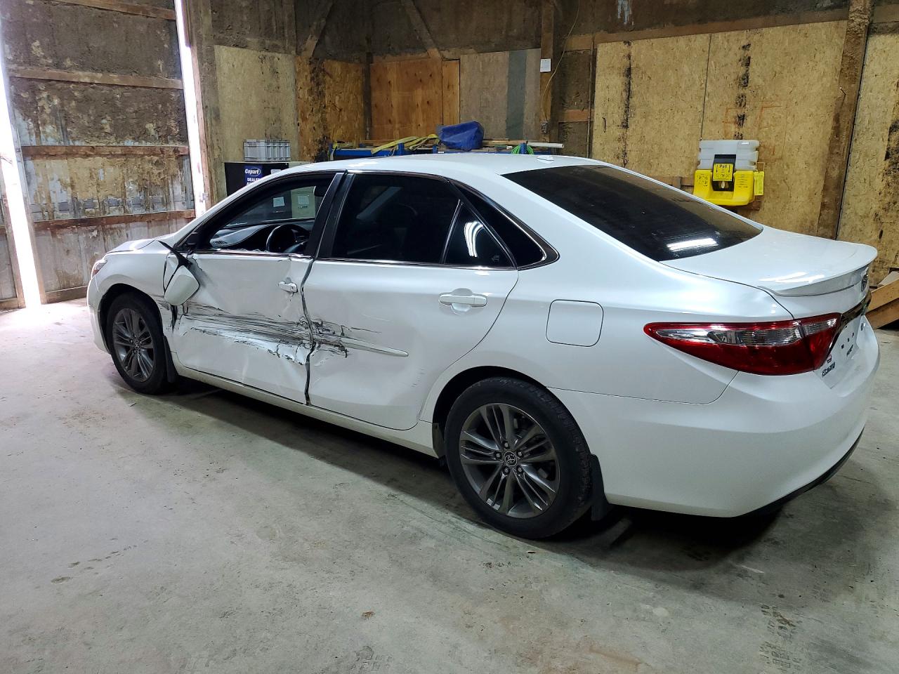 2015 Toyota Camry Se White vin: 4T1BF1FK8FU096642