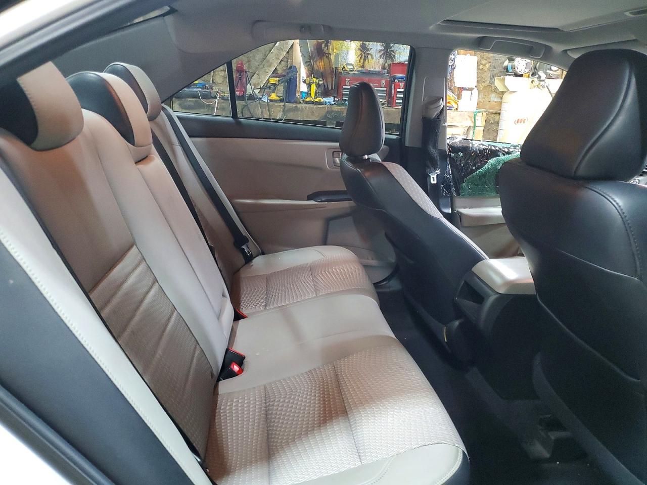 2015 Toyota Camry Se White vin: 4T1BF1FK8FU096642