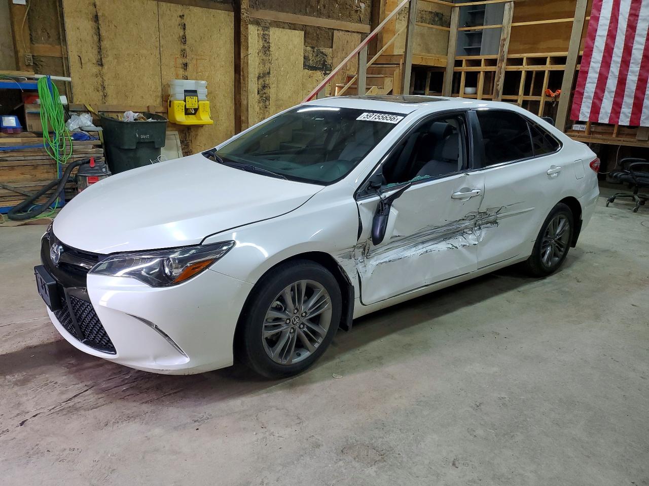 2015 Toyota Camry Se White vin: 4T1BF1FK8FU096642