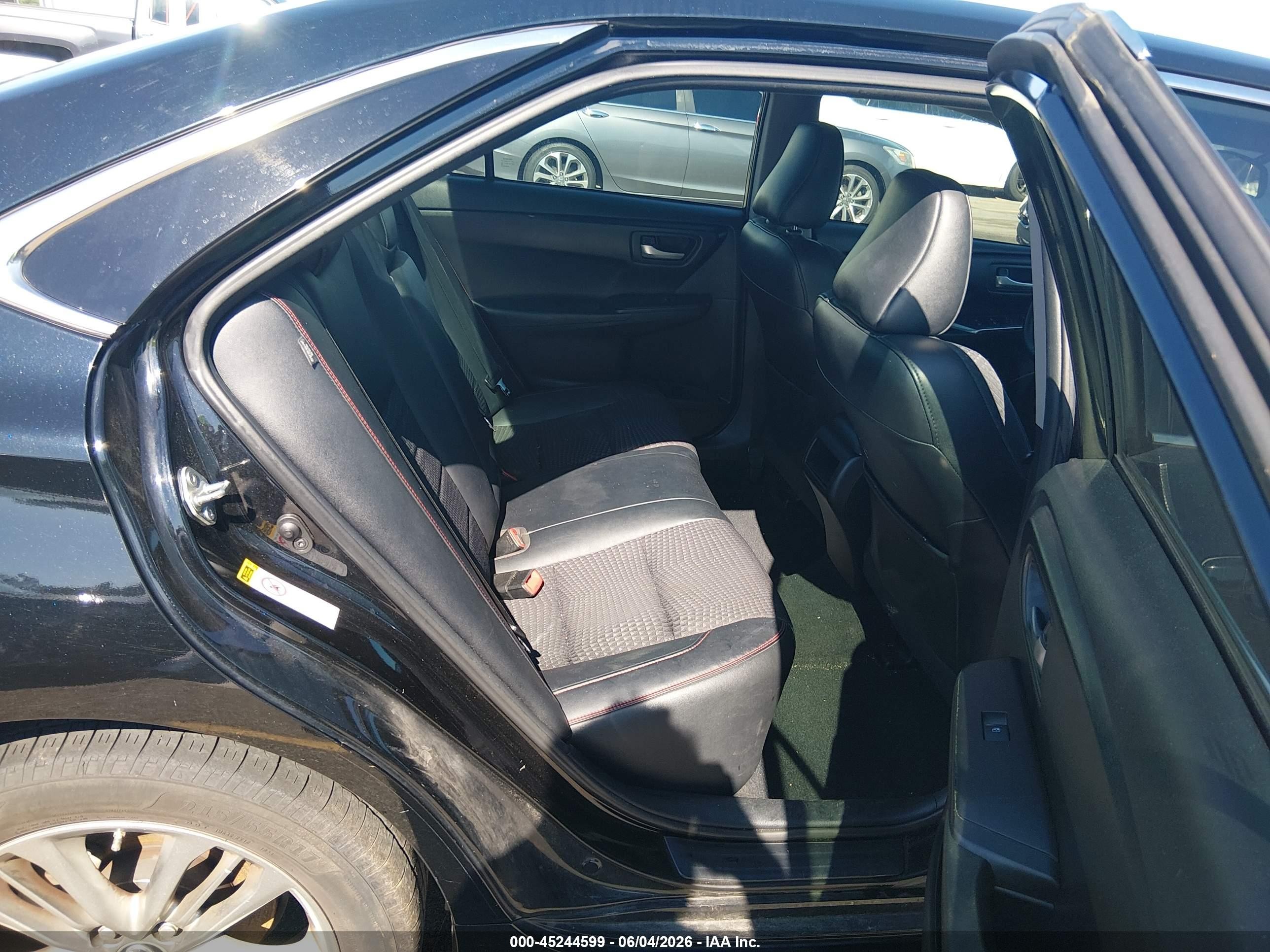 2015 Toyota Camry Se Black vin: 4T1BF1FK8FU098522