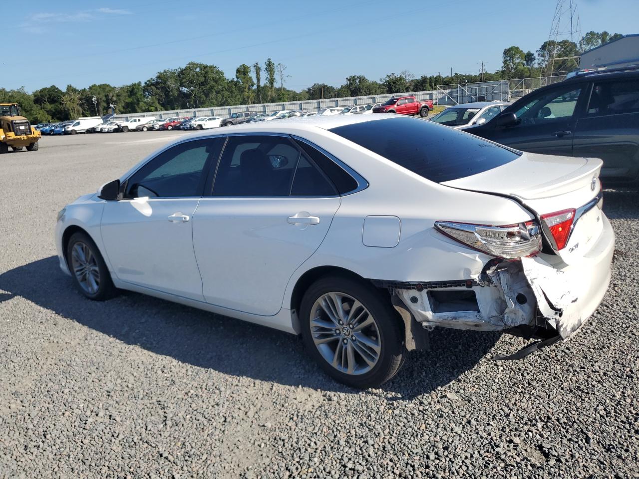 2015 Toyota Camry Se White vin: 4T1BF1FK8FU108949