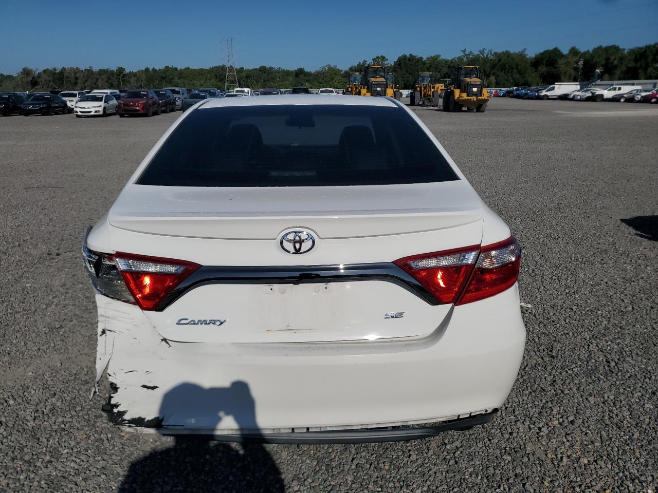 2015 Toyota Camry Se White vin: 4T1BF1FK8FU108949