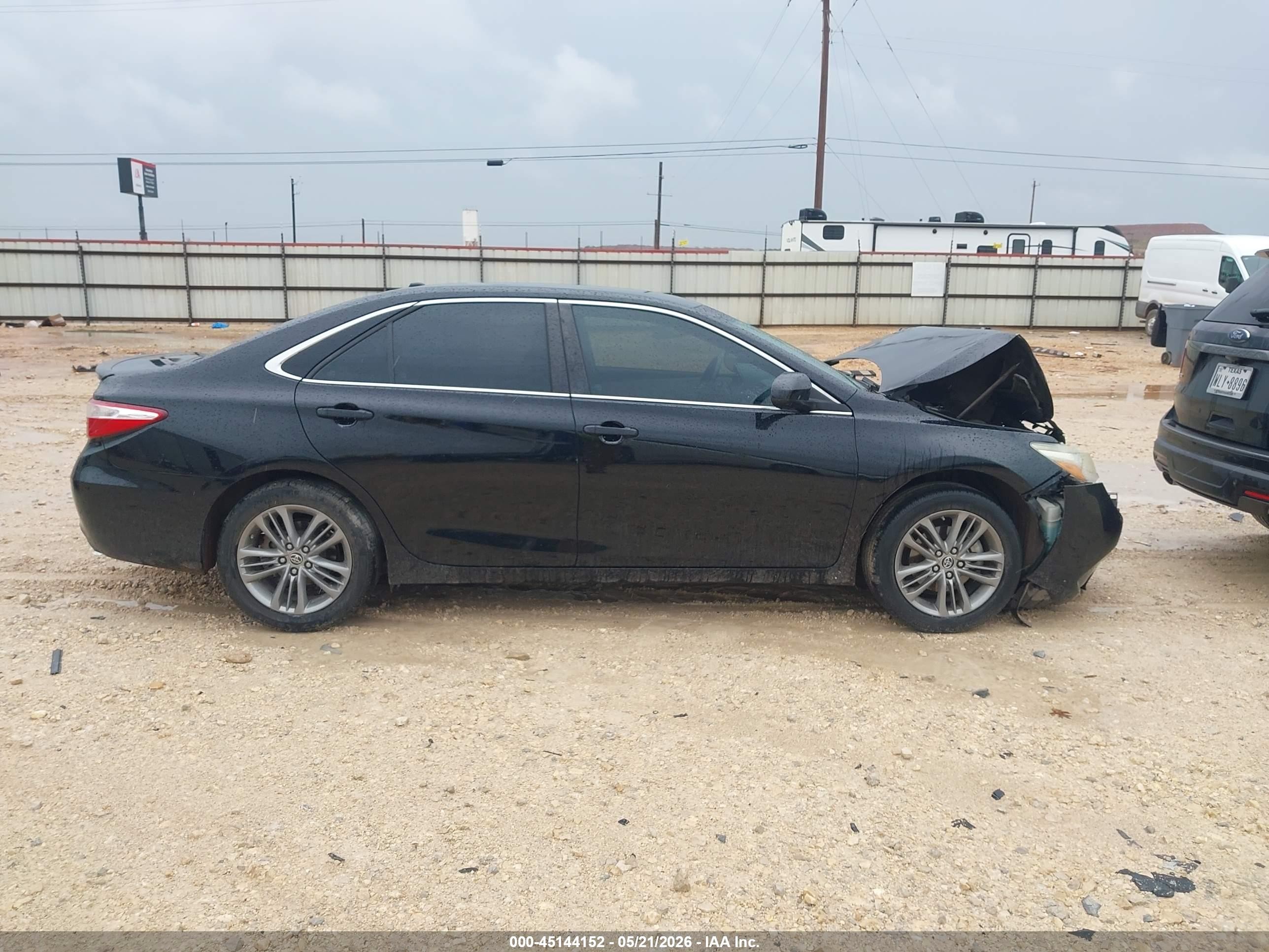 2015 Toyota Camry Se Черный vin: 4T1BF1FK8FU475589