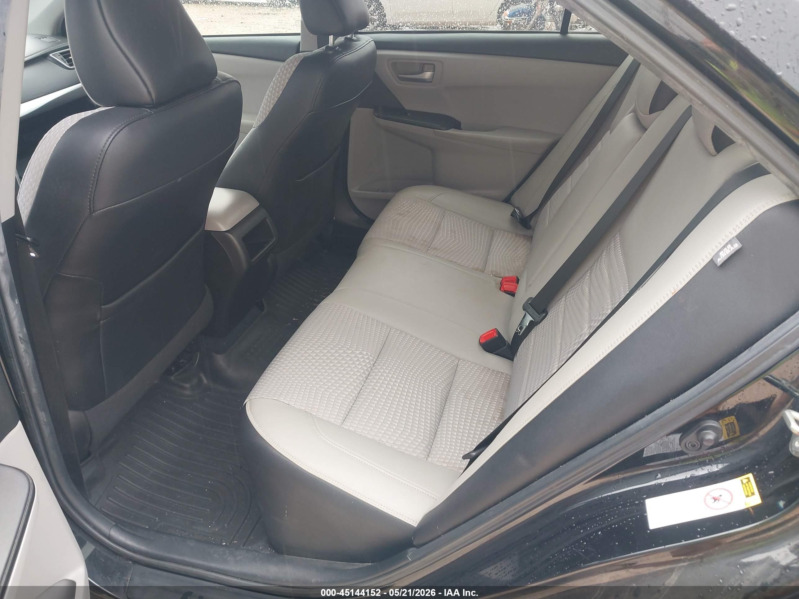 2015 Toyota Camry Se Черный vin: 4T1BF1FK8FU475589