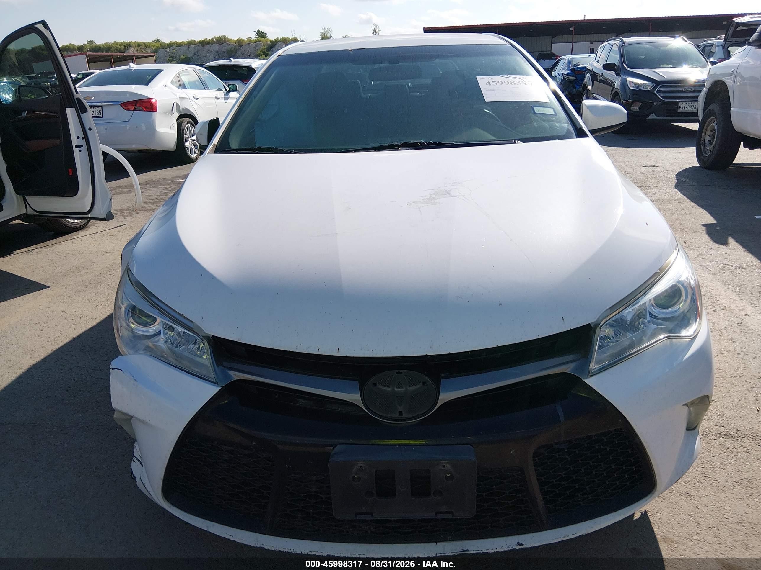 2015 Toyota Camry Se White vin: 4T1BF1FK8FU480260