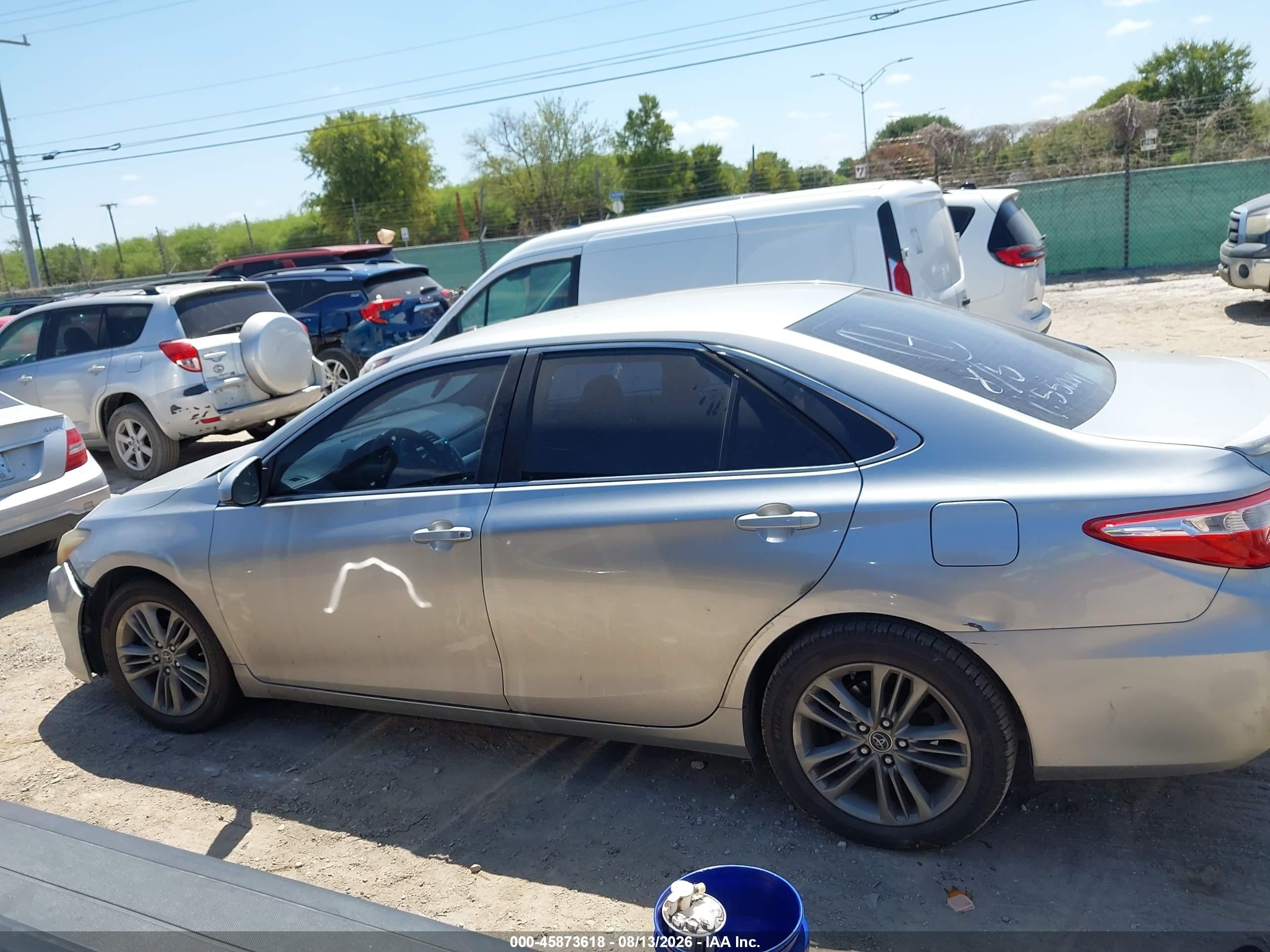 2015 Toyota Camry Se Silver vin: 4T1BF1FK8FU488553