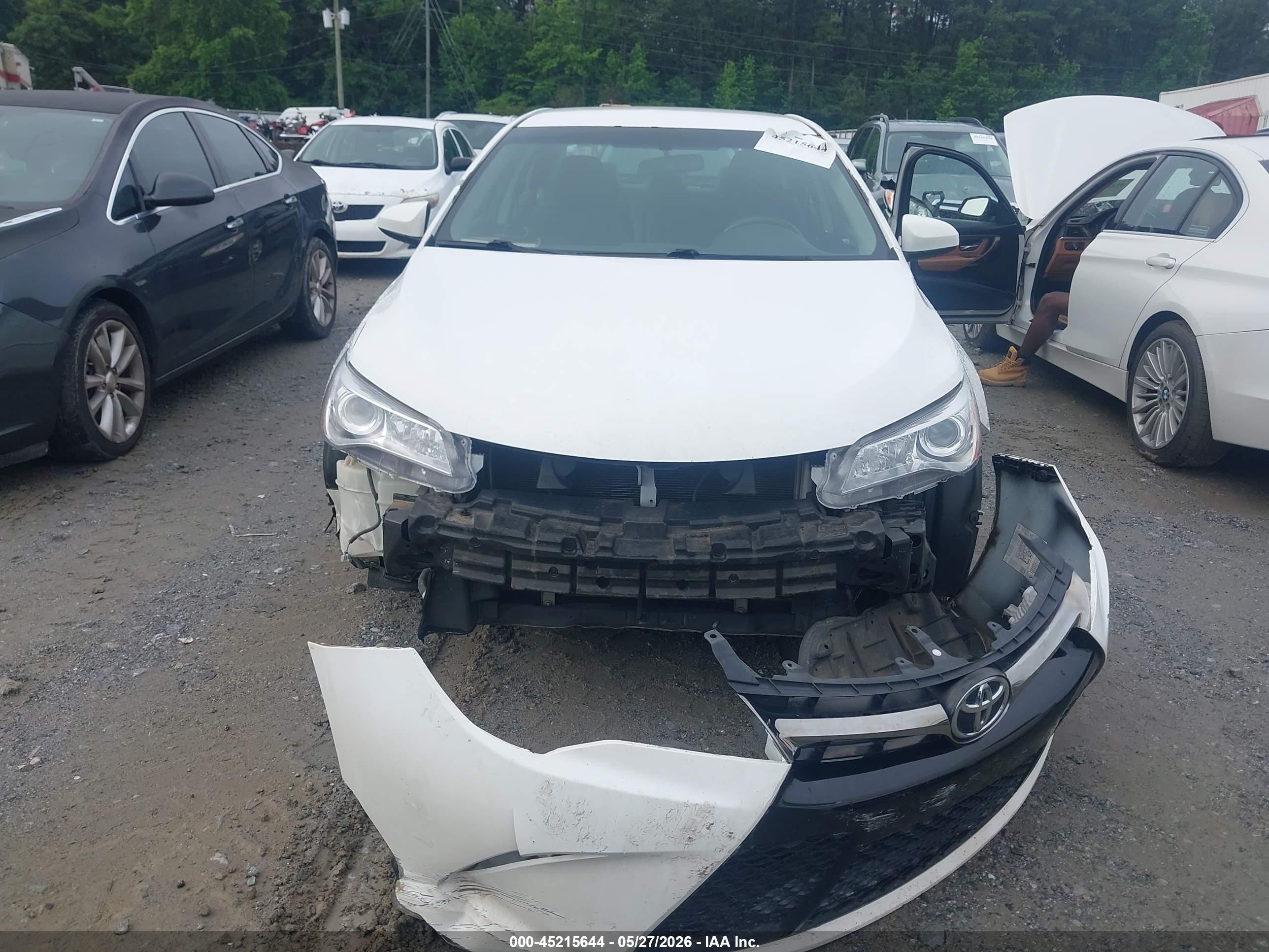 2015 Toyota Camry Se White vin: 4T1BF1FK8FU498225