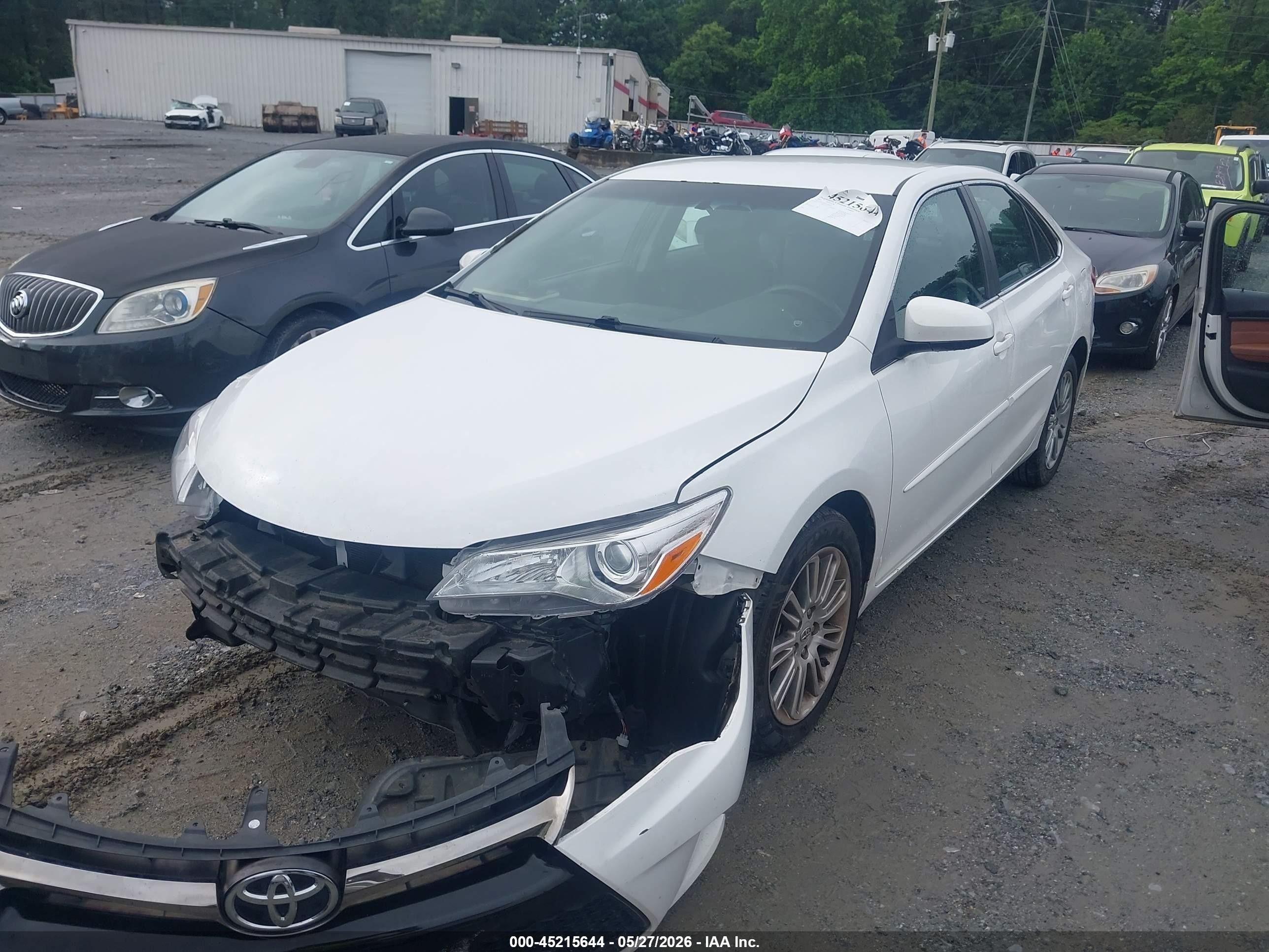 2015 Toyota Camry Se White vin: 4T1BF1FK8FU498225