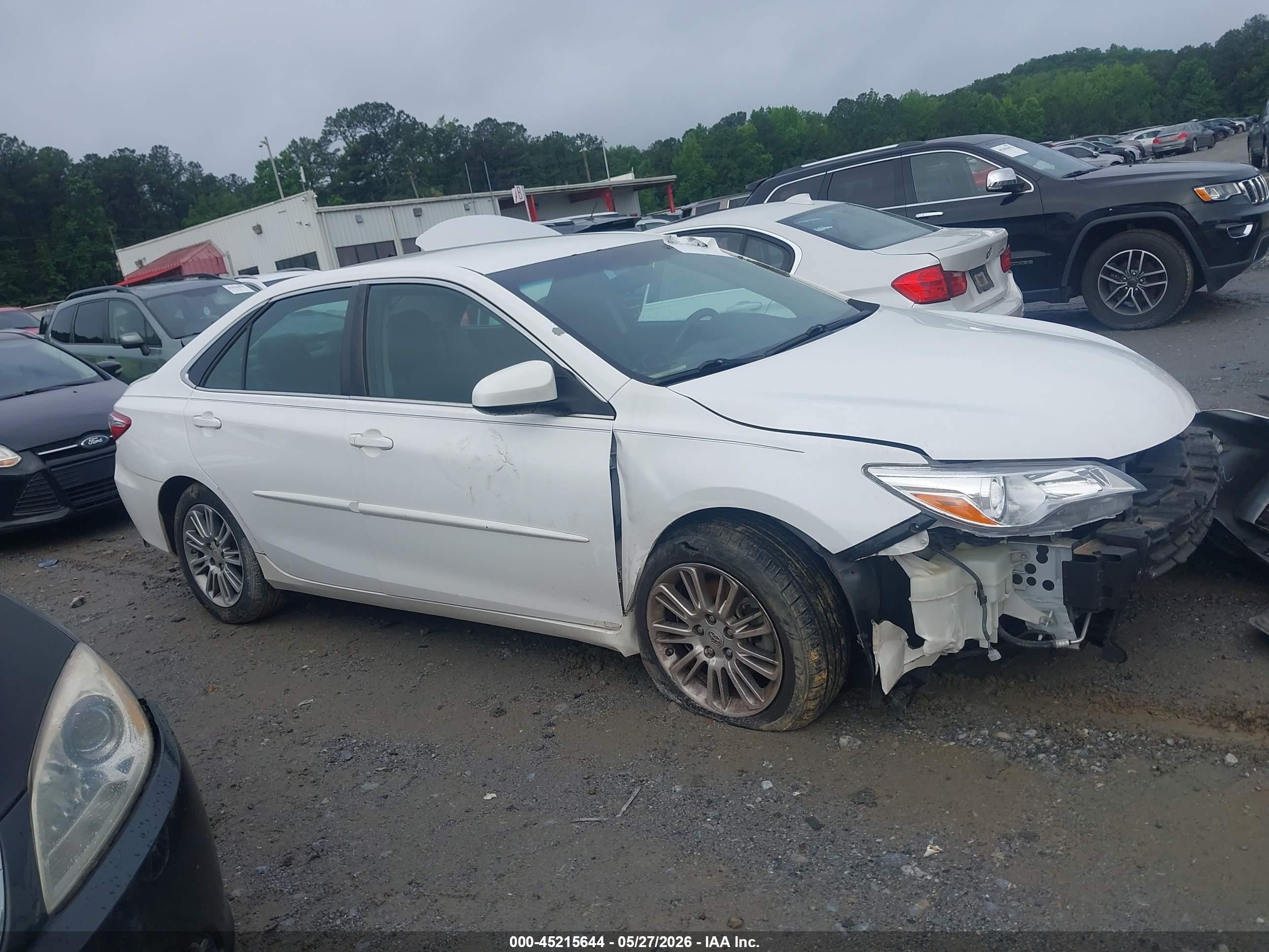 2015 Toyota Camry Se White vin: 4T1BF1FK8FU498225