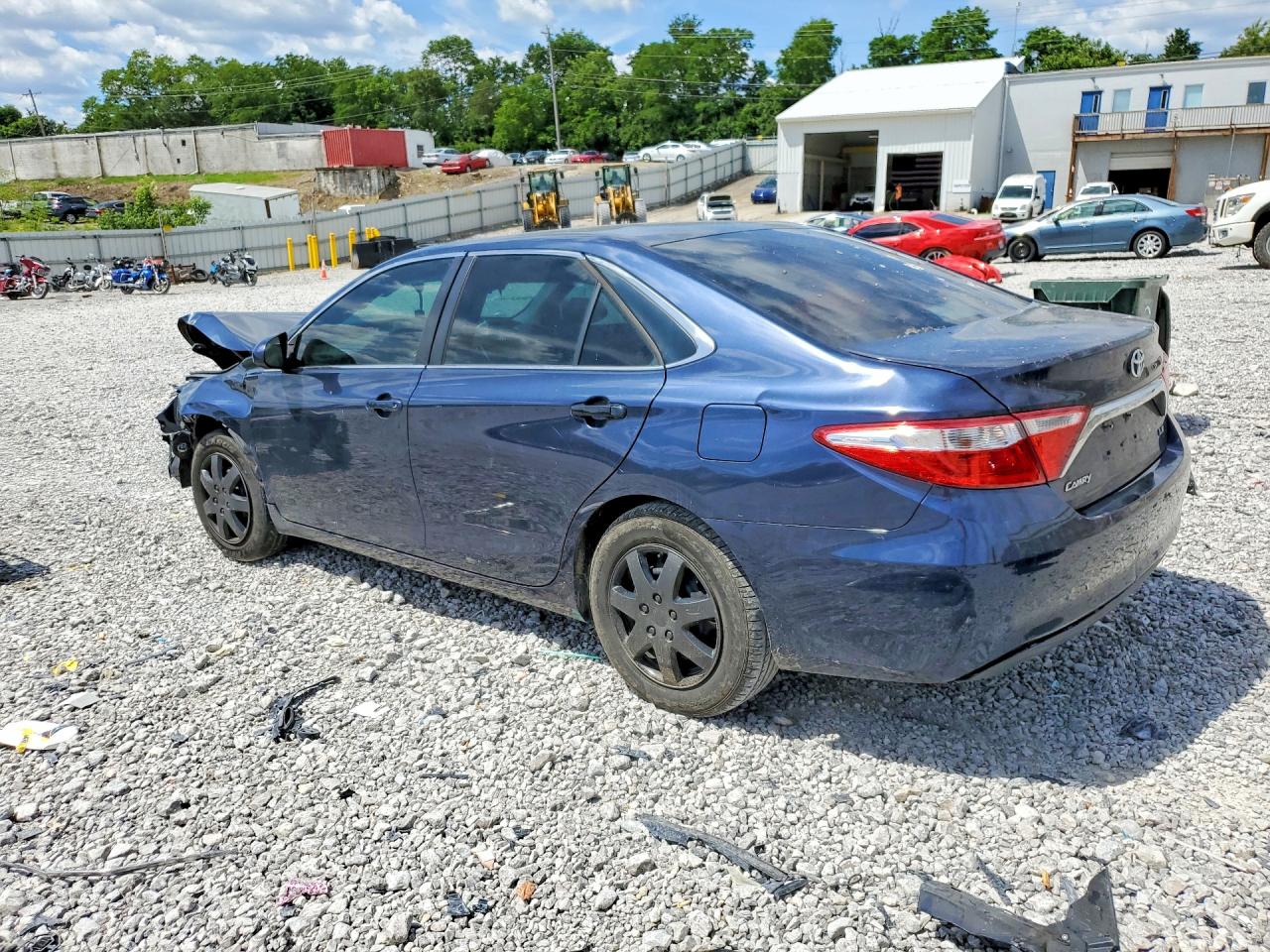 2015 Toyota Camry Le Blue vin: 4T1BF1FK8FU873580