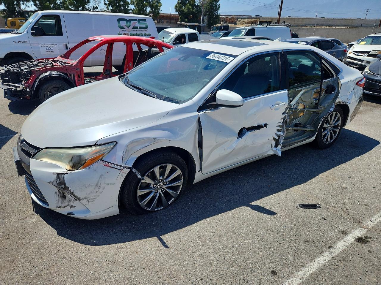 2015 Toyota Camry Xle White vin: 4T1BF1FK8FU874535