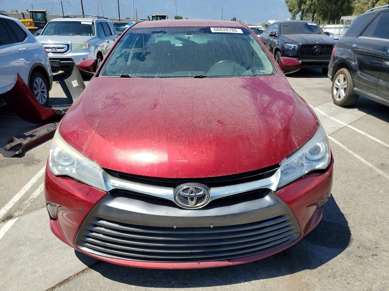 2015 Toyota Camry Le Burgundy vin: 4T1BF1FK8FU885566