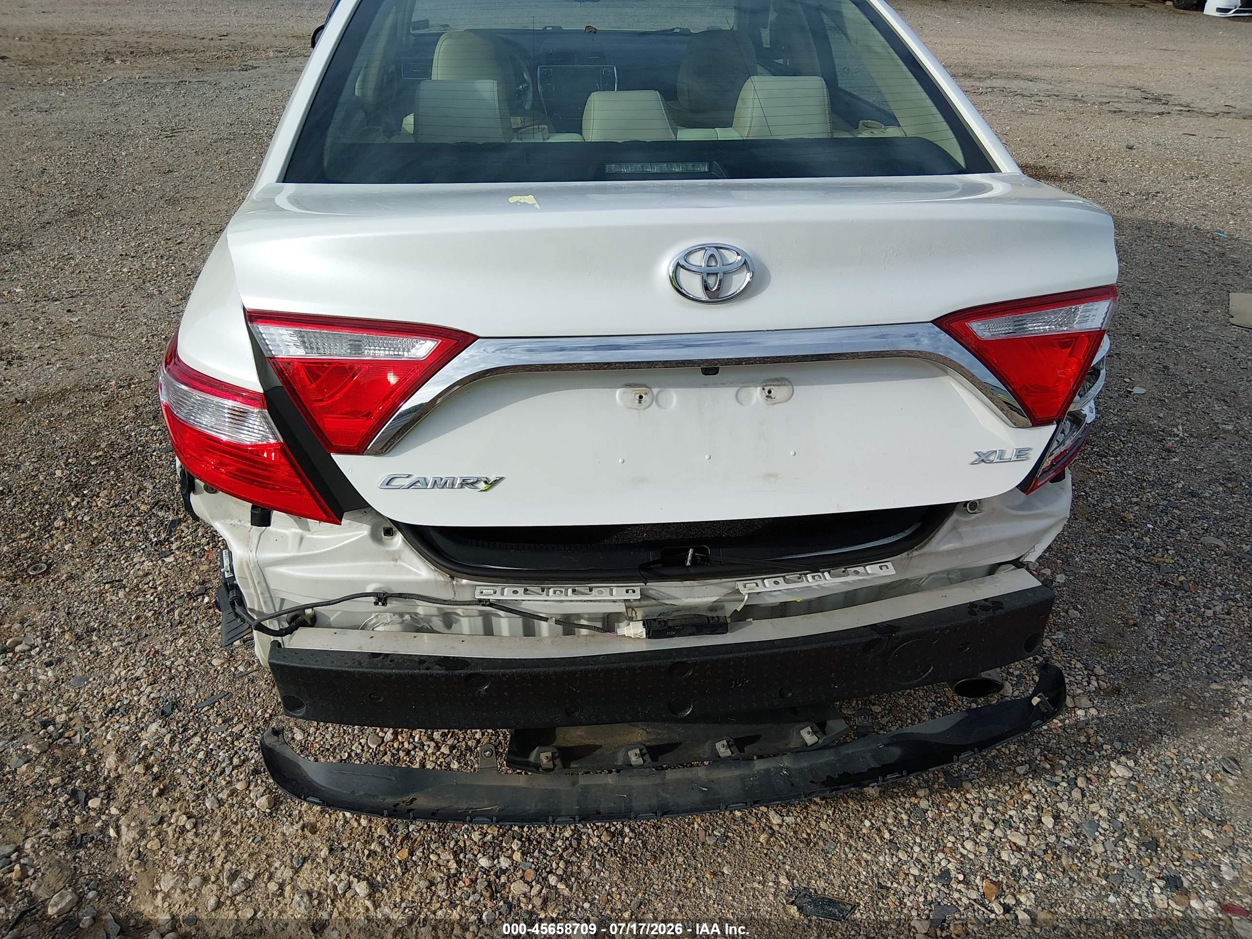 2015 Toyota Camry Xle Белый vin: 4T1BF1FK8FU891397