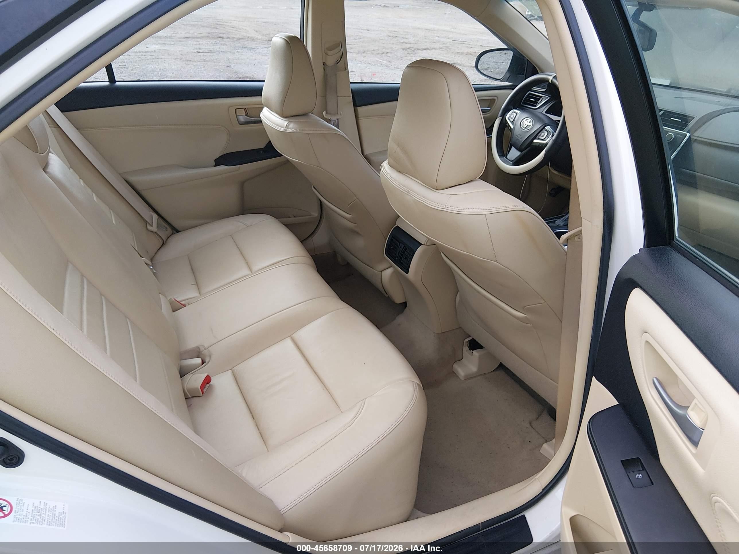 2015 Toyota Camry Xle Белый vin: 4T1BF1FK8FU891397