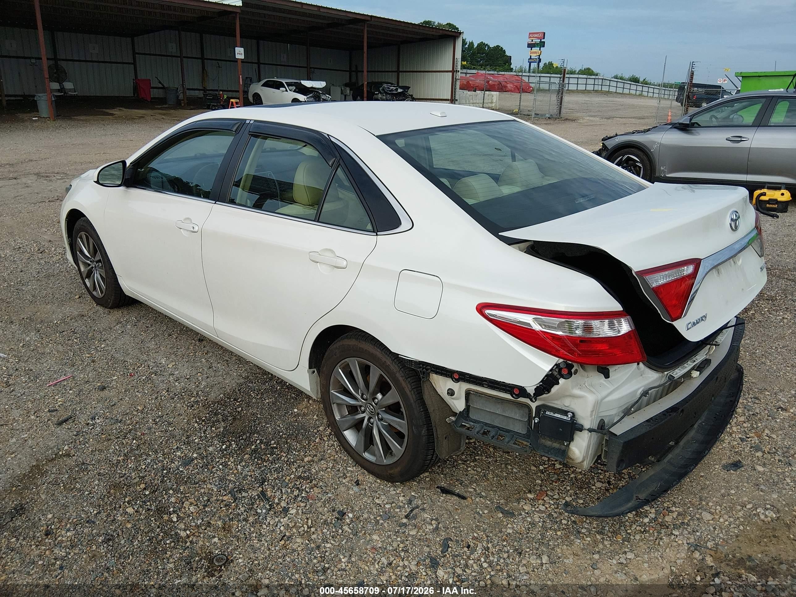 2015 Toyota Camry Xle Белый vin: 4T1BF1FK8FU891397