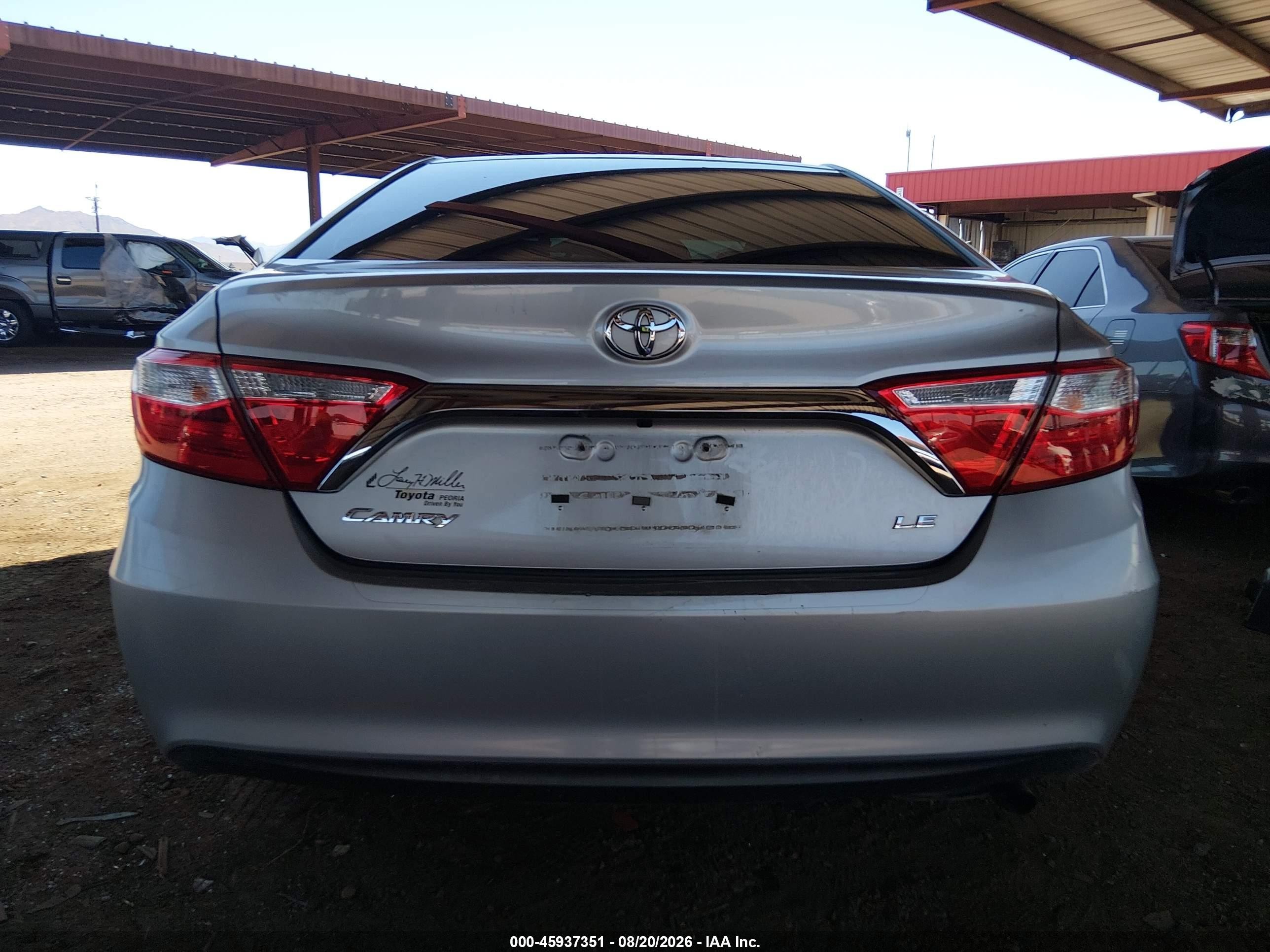 2015 Toyota Camry Le Silver vin: 4T1BF1FK8FU899824