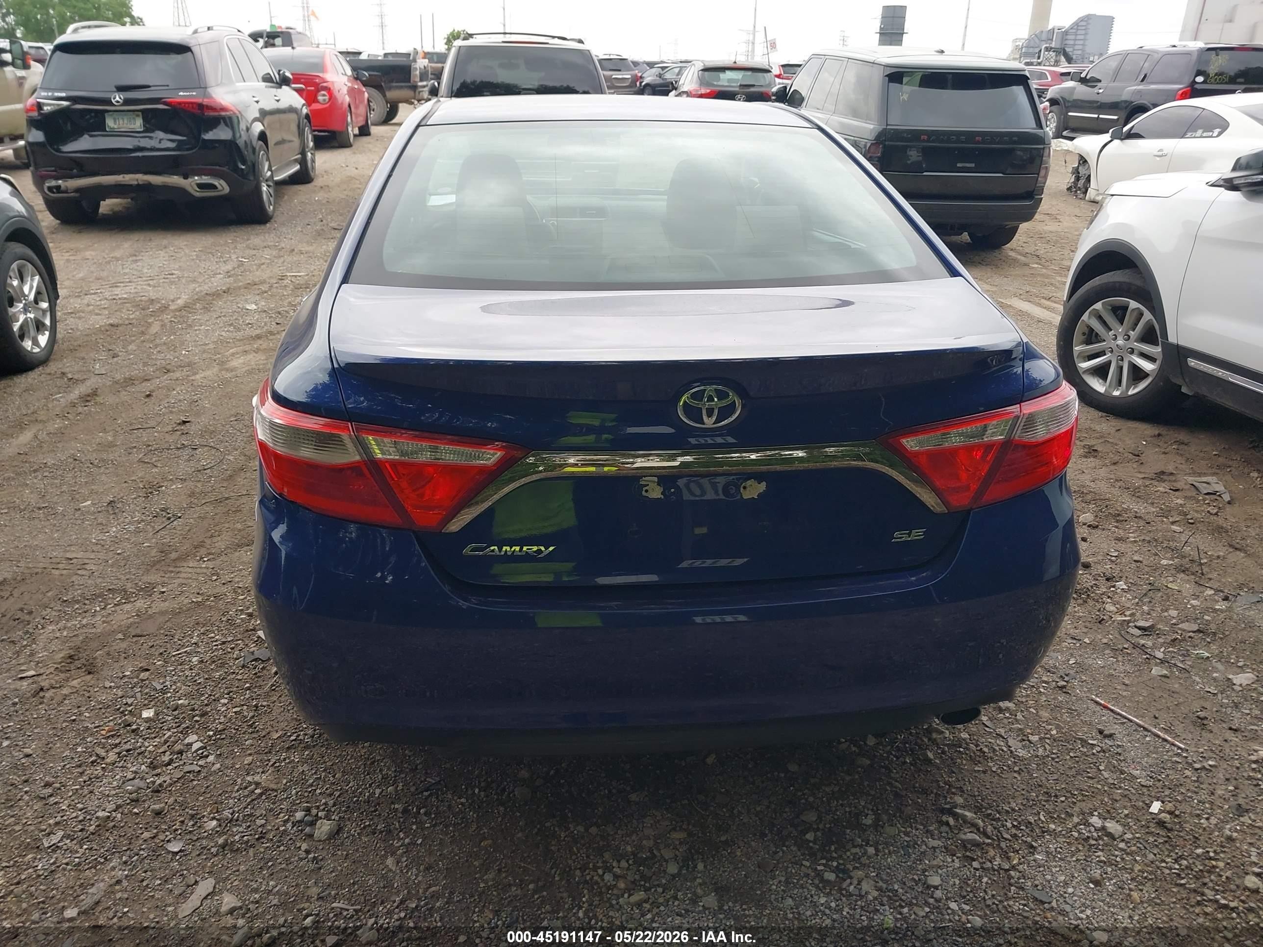 2015 Toyota Camry Se Blue vin: 4T1BF1FK8FU900972