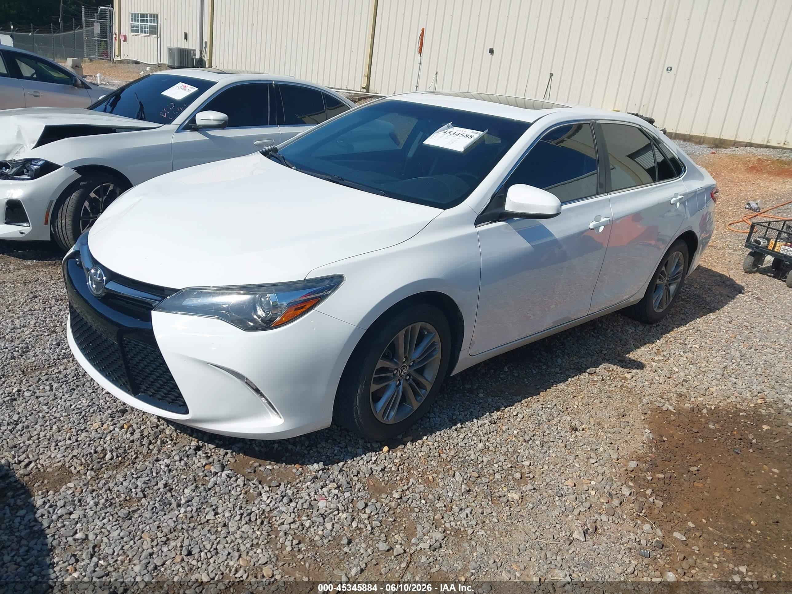 2015 Toyota Camry Se White vin: 4T1BF1FK8FU903144