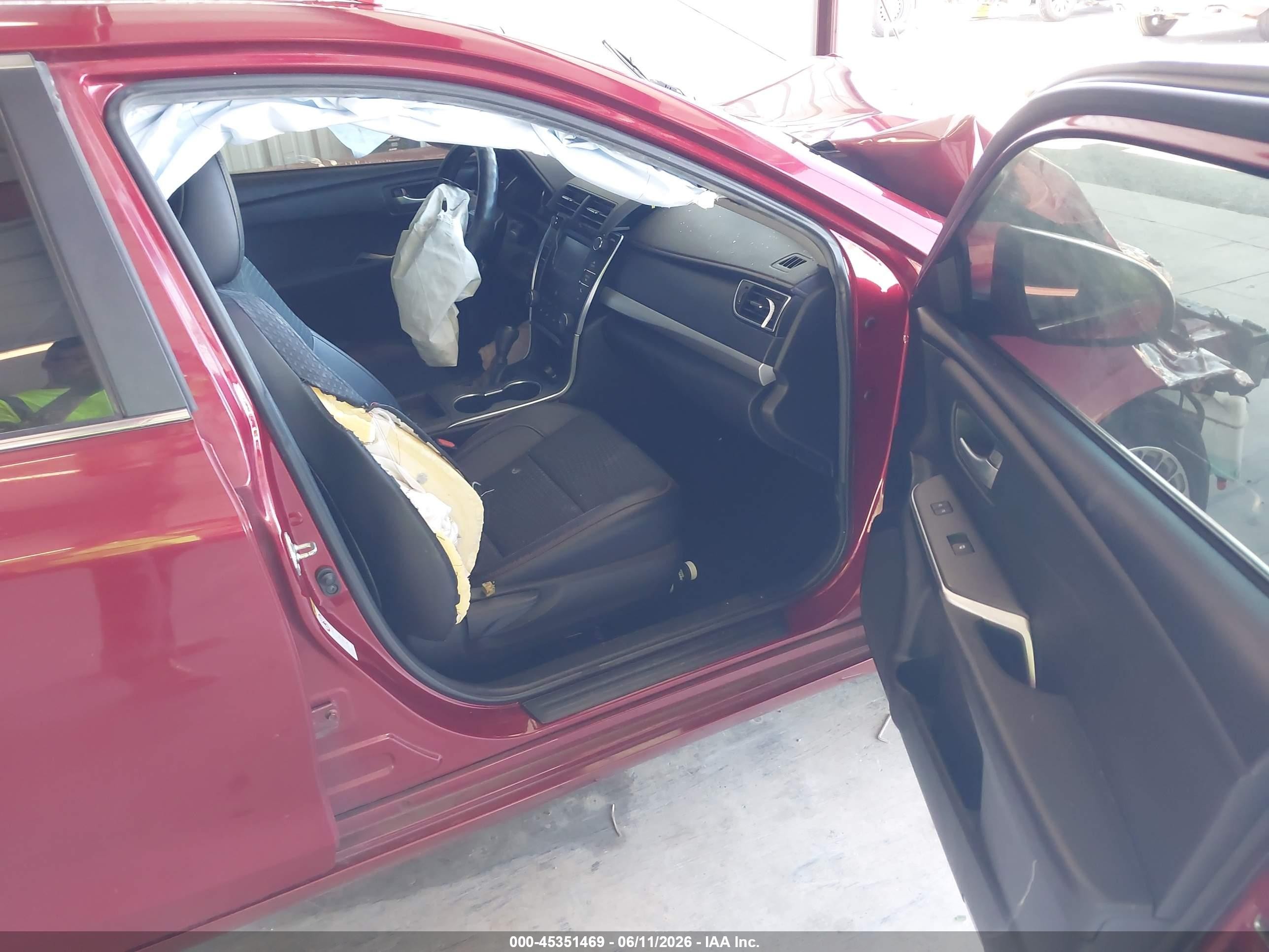 2015 Toyota Camry Se Red vin: 4T1BF1FK8FU912152