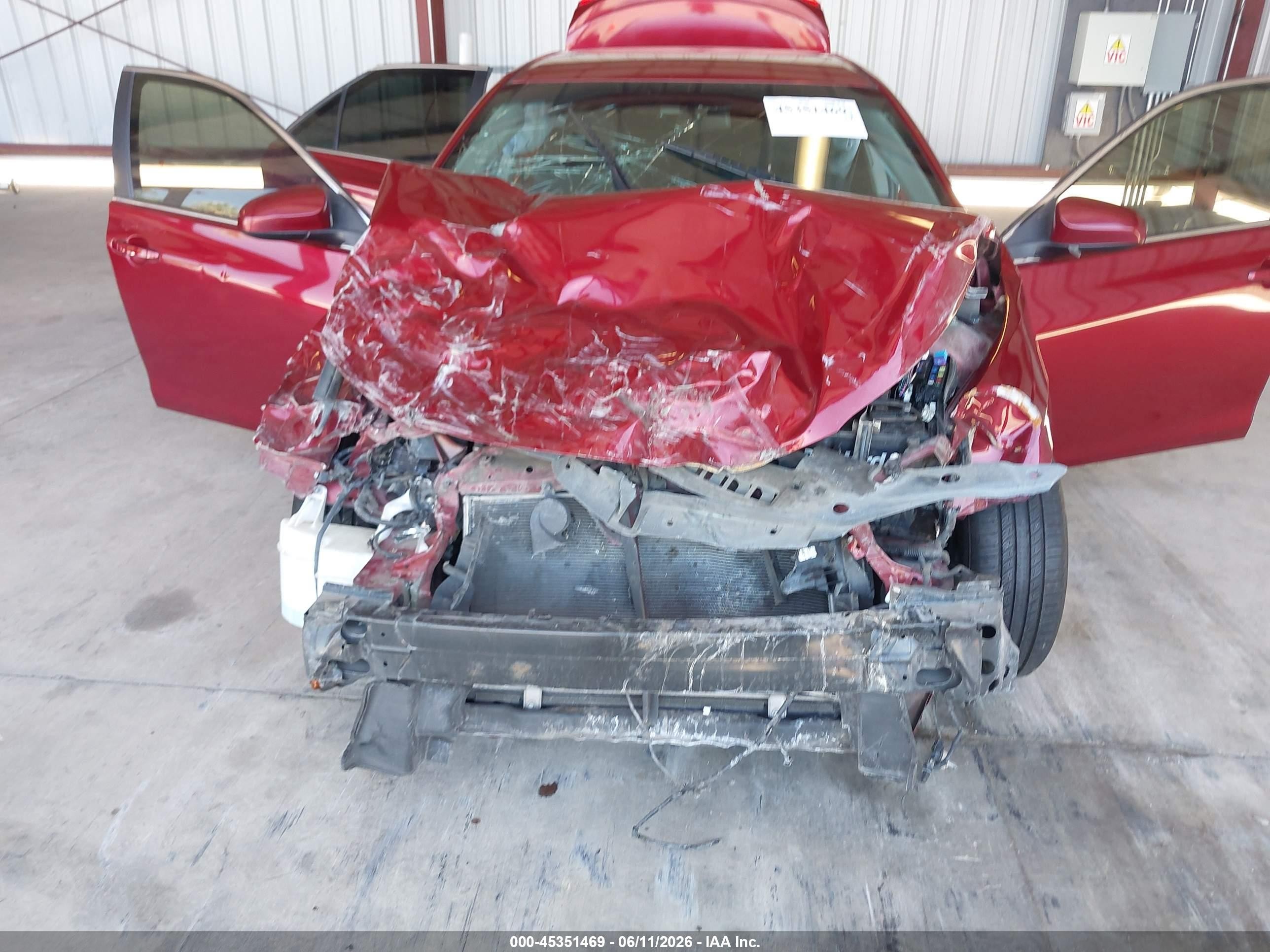 2015 Toyota Camry Se Red vin: 4T1BF1FK8FU912152
