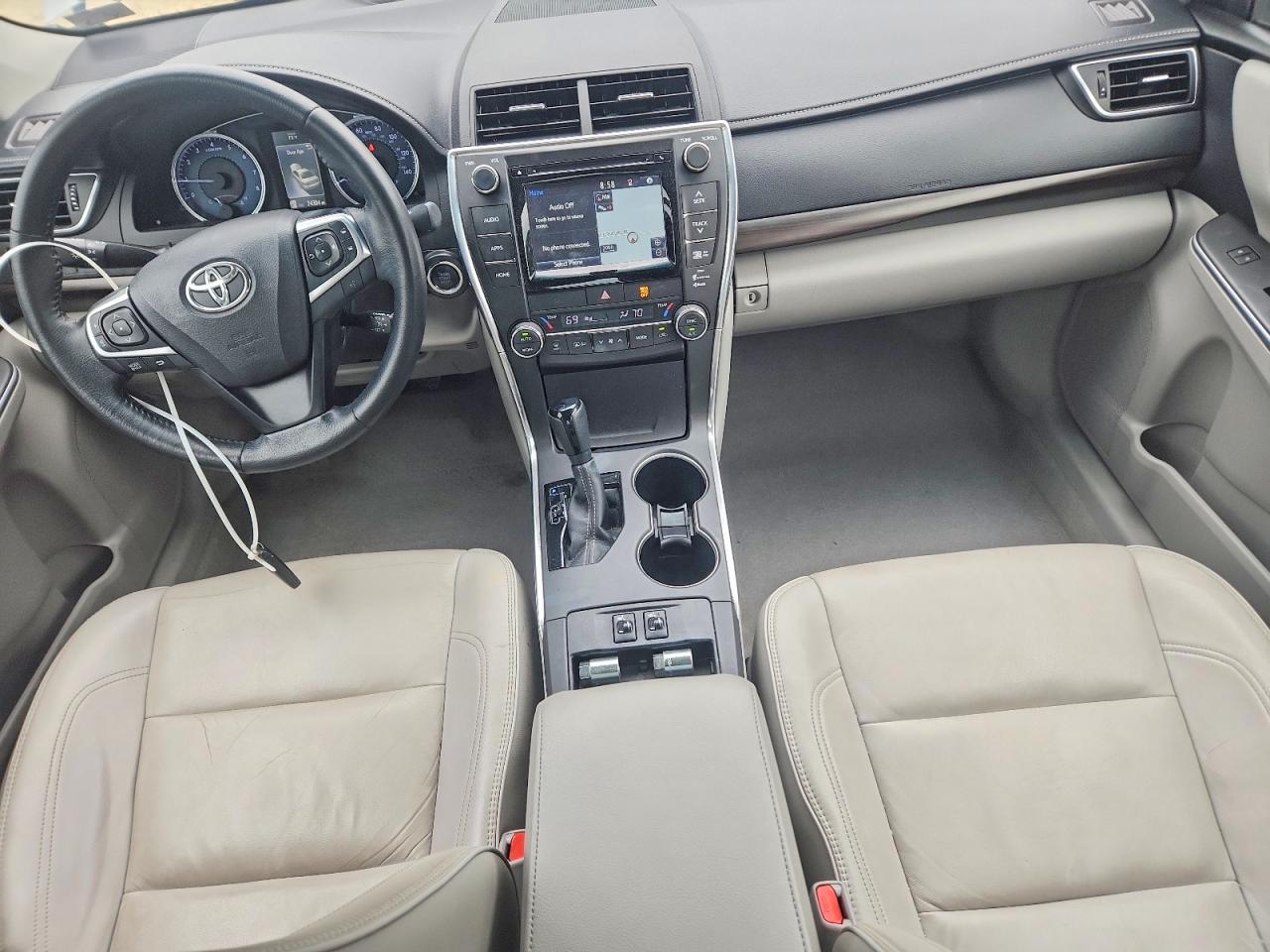 2015 Toyota Camry Xle Серебряный vin: 4T1BF1FK8FU913687