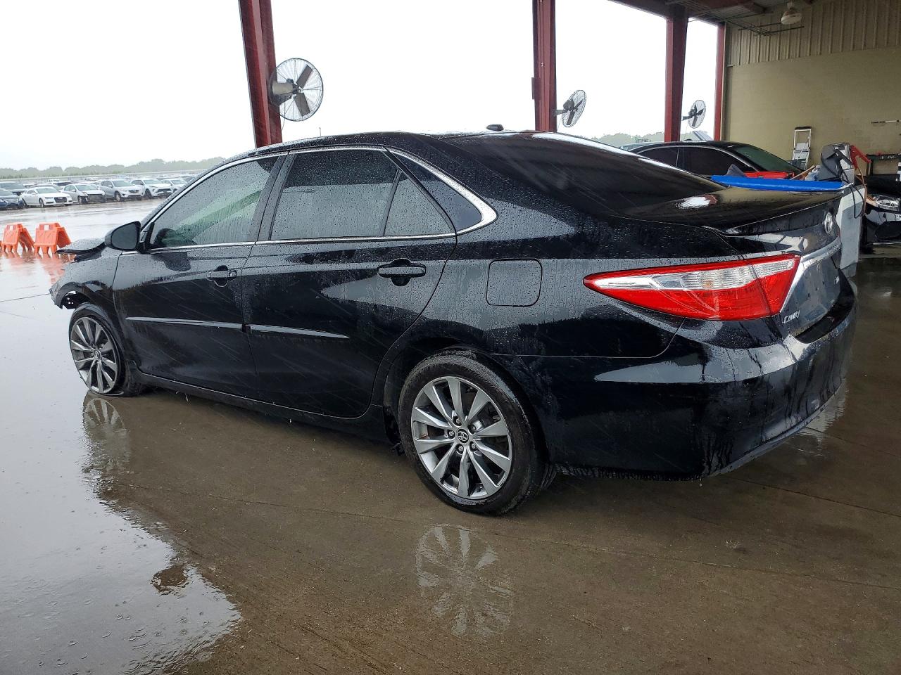 2015 Toyota Camry Xle Black vin: 4T1BF1FK8FU915083