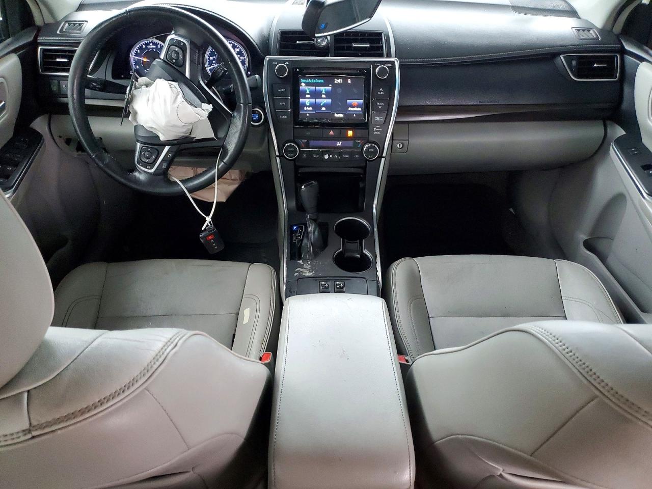 2015 Toyota Camry Xle Black vin: 4T1BF1FK8FU915083