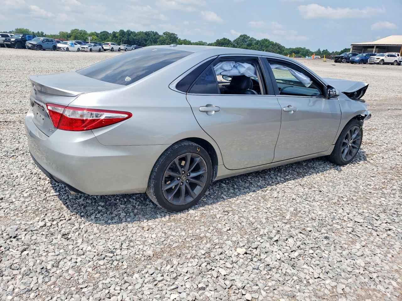 2015 Toyota Camry Xse Silver vin: 4T1BF1FK8FU921398