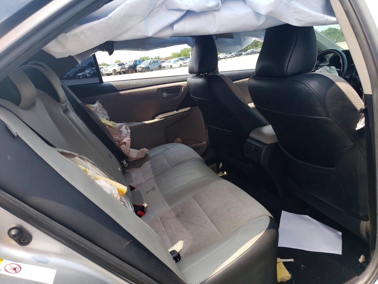 2015 Toyota Camry Xse Silver vin: 4T1BF1FK8FU921398