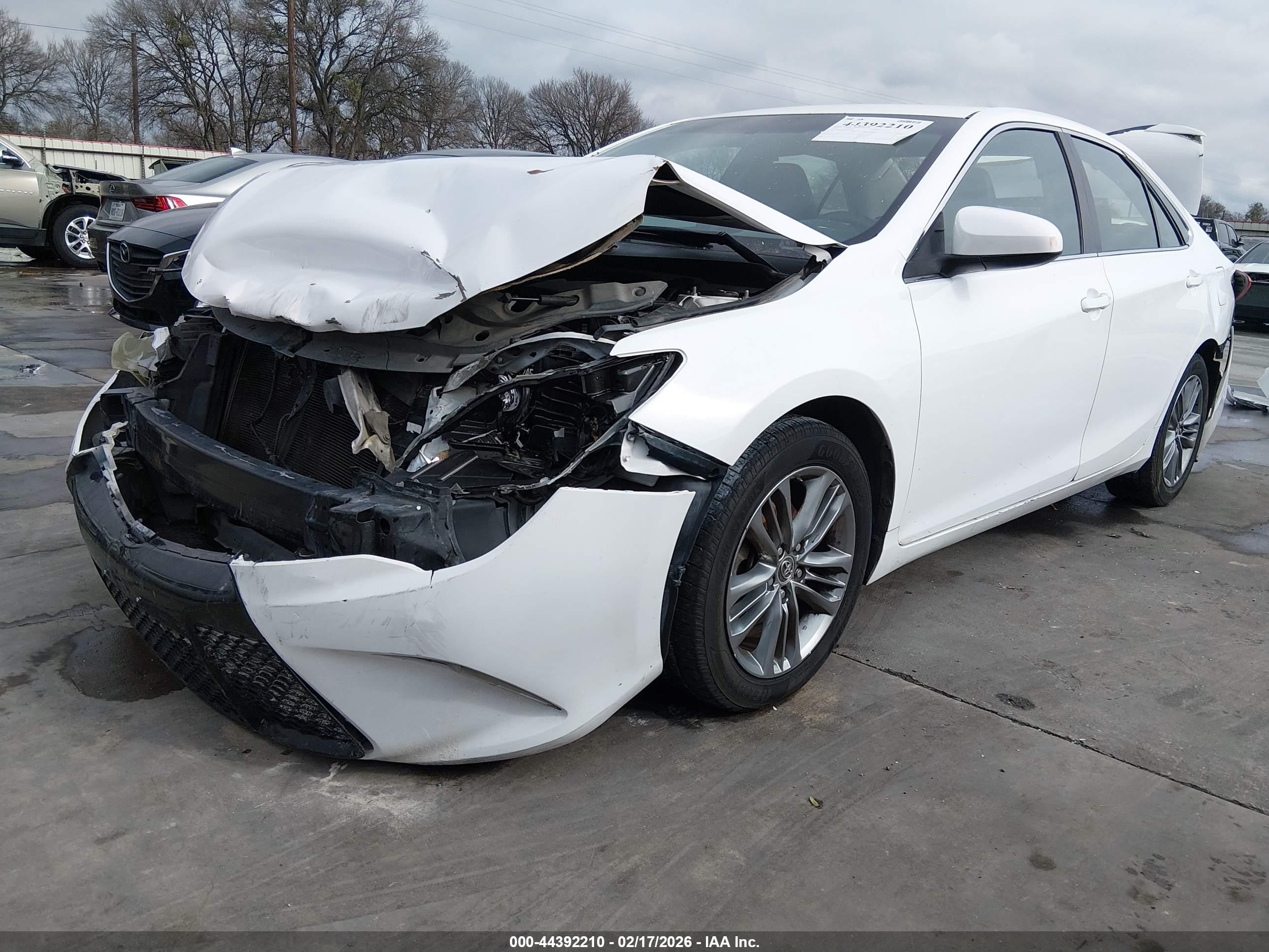 2015 Toyota Camry Se White vin: 4T1BF1FK8FU922485