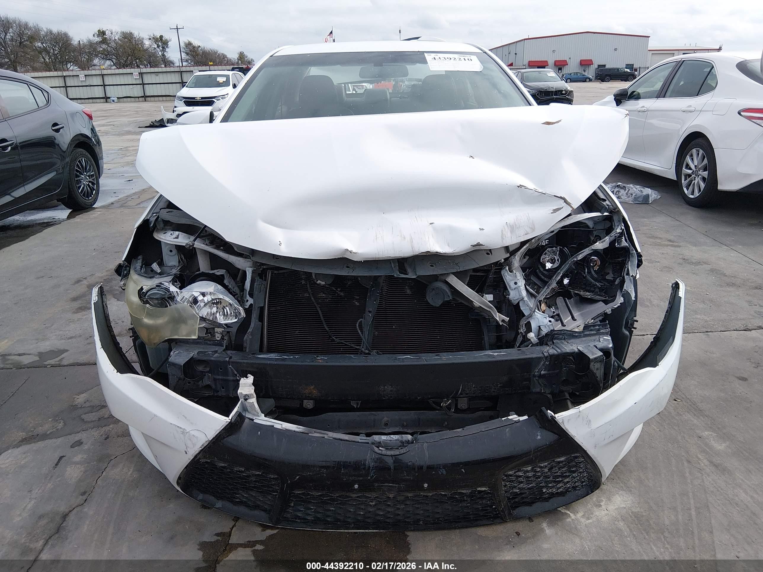 2015 Toyota Camry Se White vin: 4T1BF1FK8FU922485
