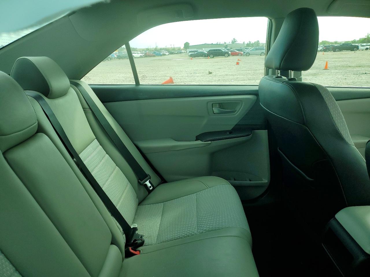 2015 Toyota Camry Se White vin: 4T1BF1FK8FU922809