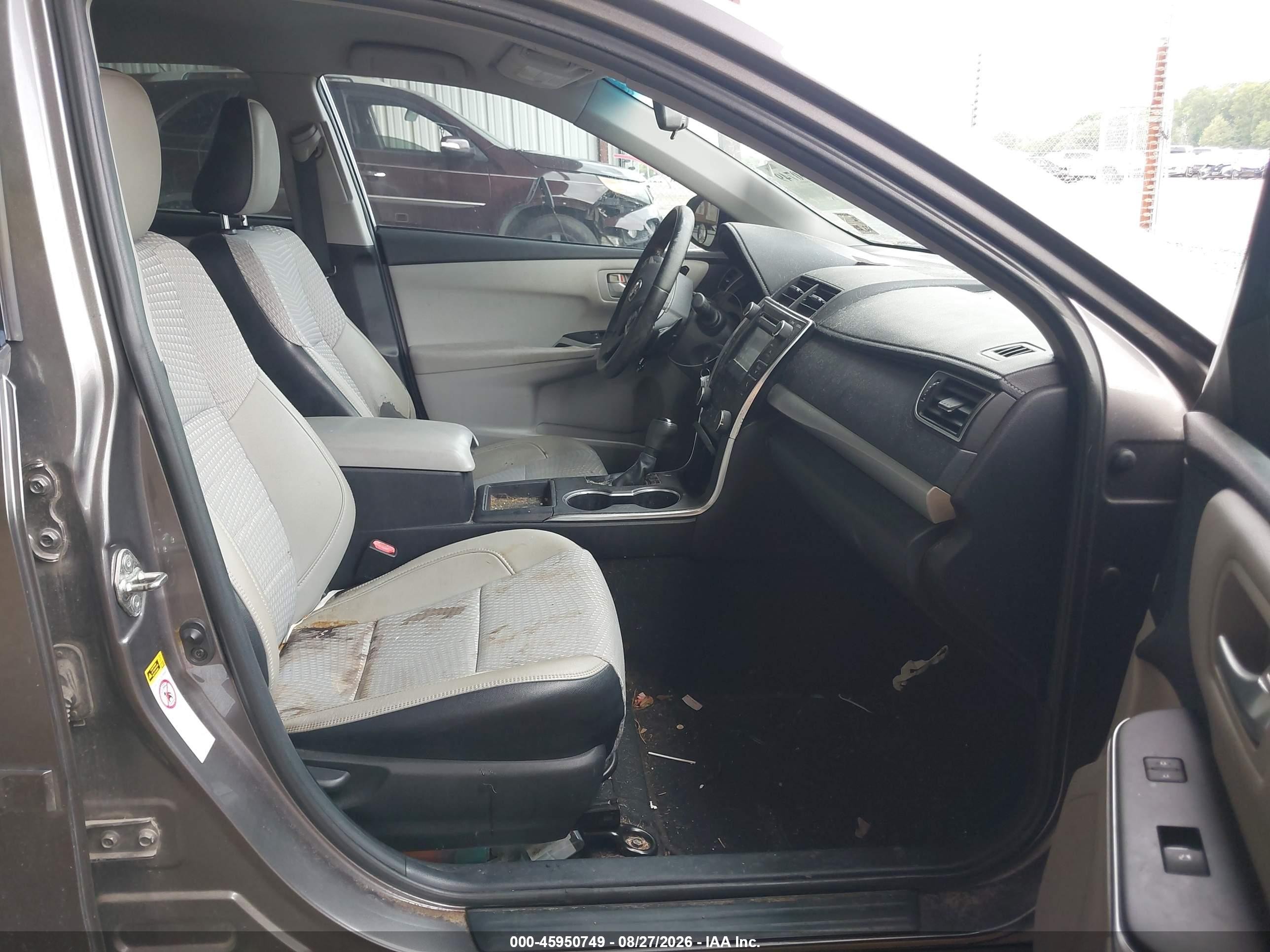 2015 Toyota Camry Se Champagne vin: 4T1BF1FK8FU927217