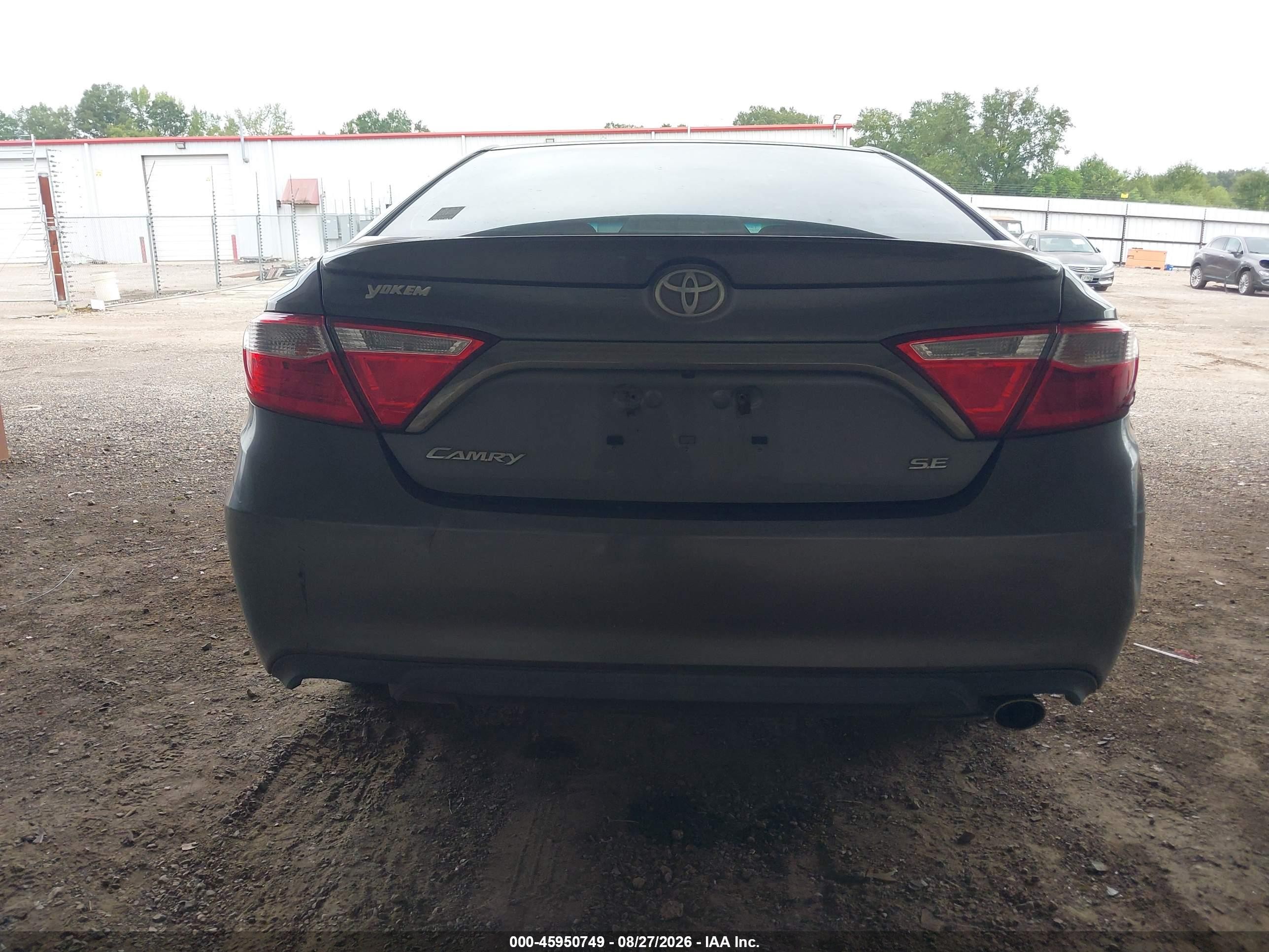2015 Toyota Camry Se Champagne vin: 4T1BF1FK8FU927217