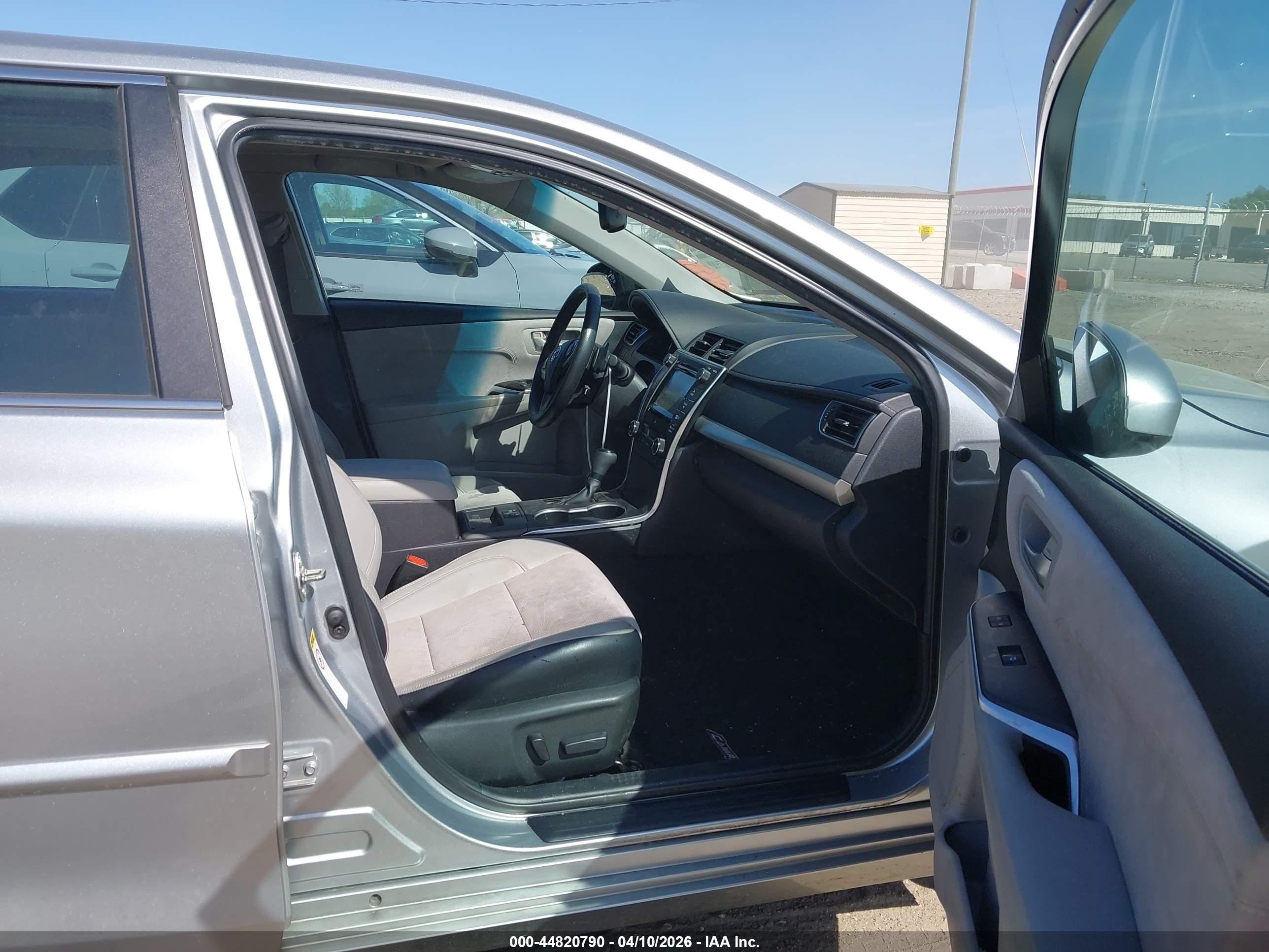 2015 Toyota Camry Xse Silver vin: 4T1BF1FK8FU935706