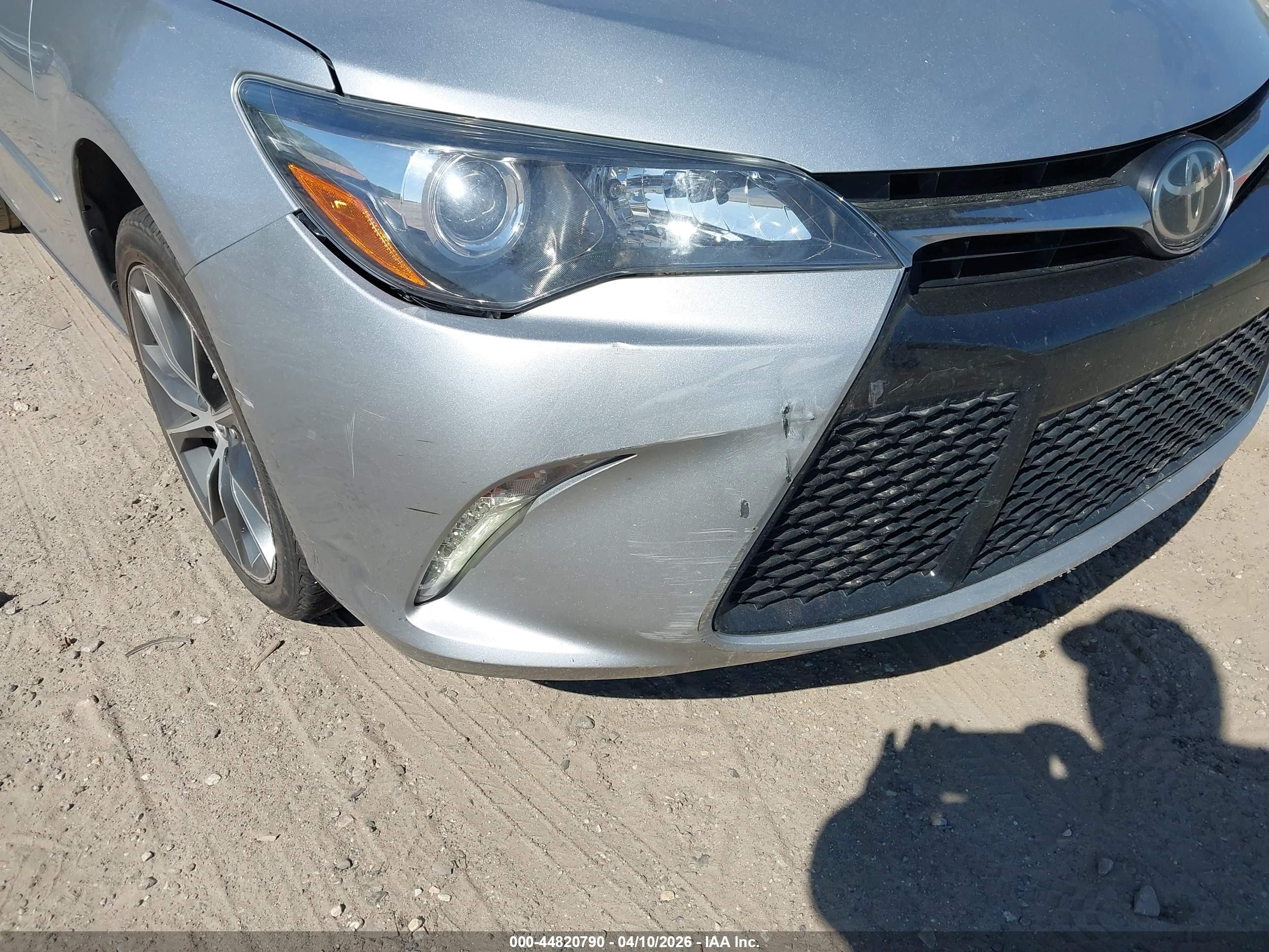2015 Toyota Camry Xse Silver vin: 4T1BF1FK8FU935706