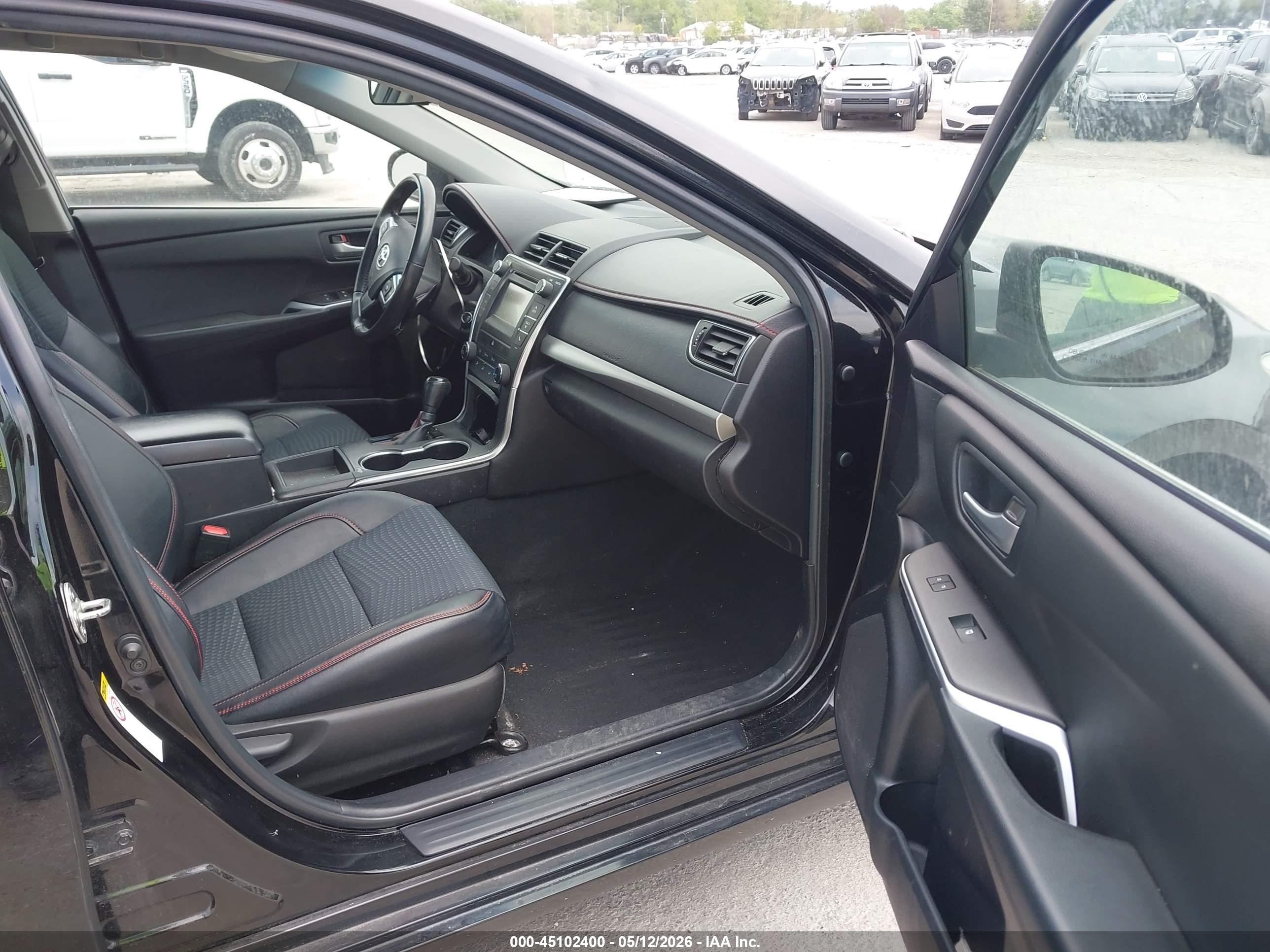 2015 Toyota Camry Se Black vin: 4T1BF1FK8FU938492