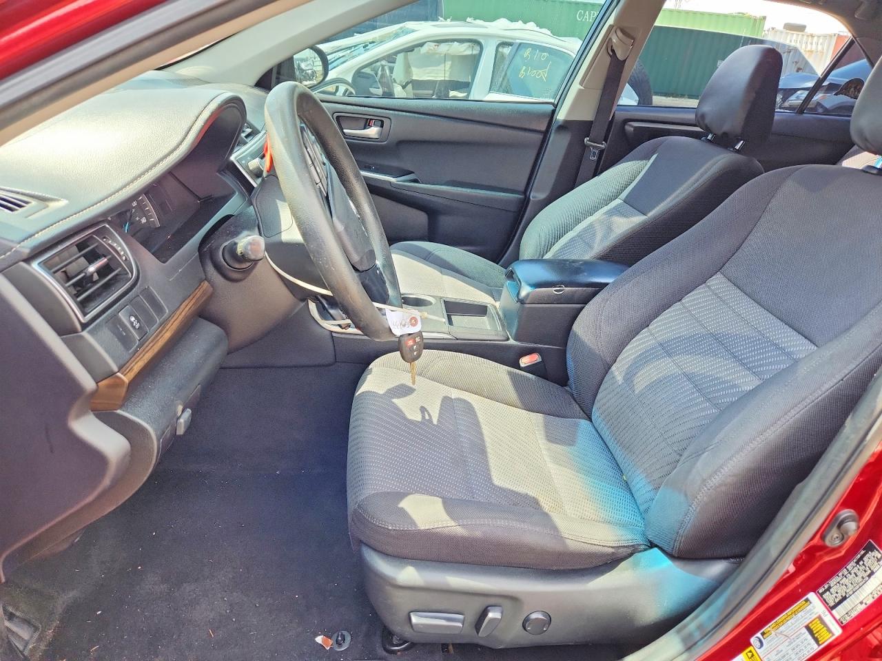 2015 Toyota Camry Le Red vin: 4T1BF1FK8FU944759