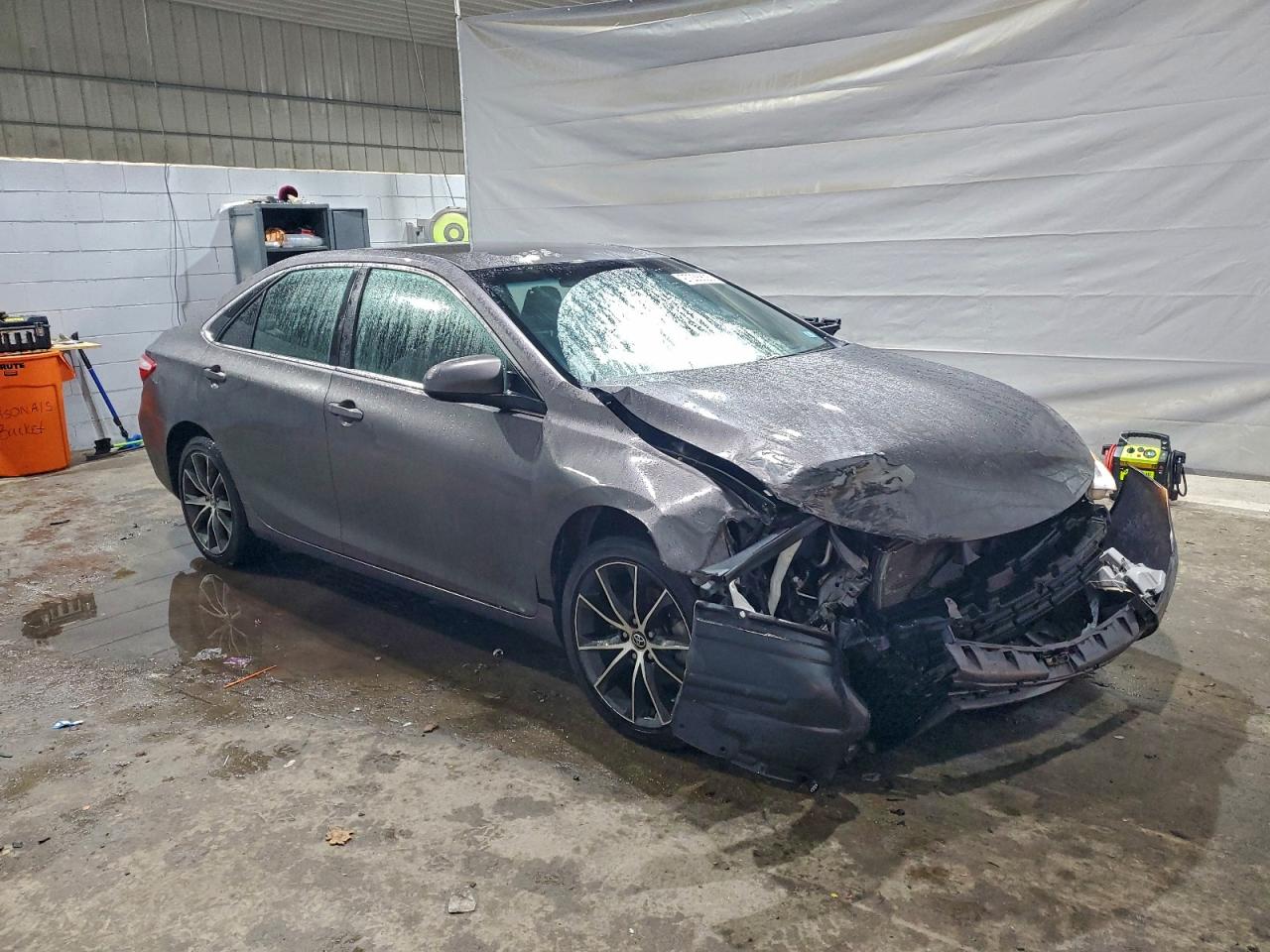 2015 Toyota Camry Xse Gray vin: 4T1BF1FK8FU952618