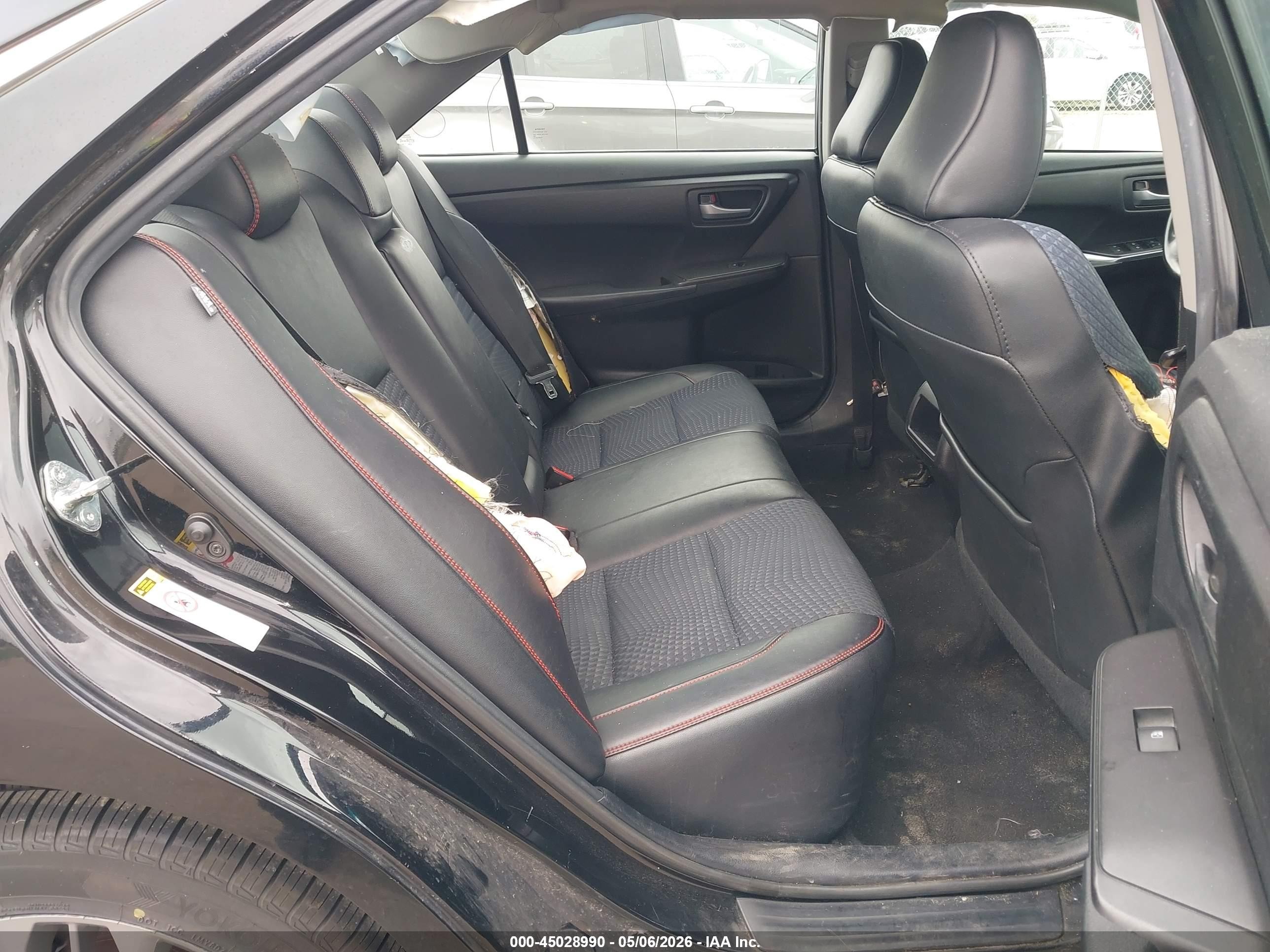 2015 Toyota Camry Se Черный vin: 4T1BF1FK8FU958368
